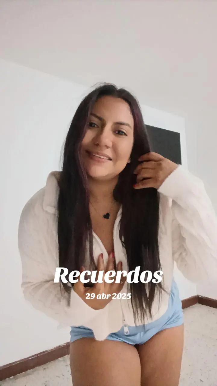 @Lau_lavallenata