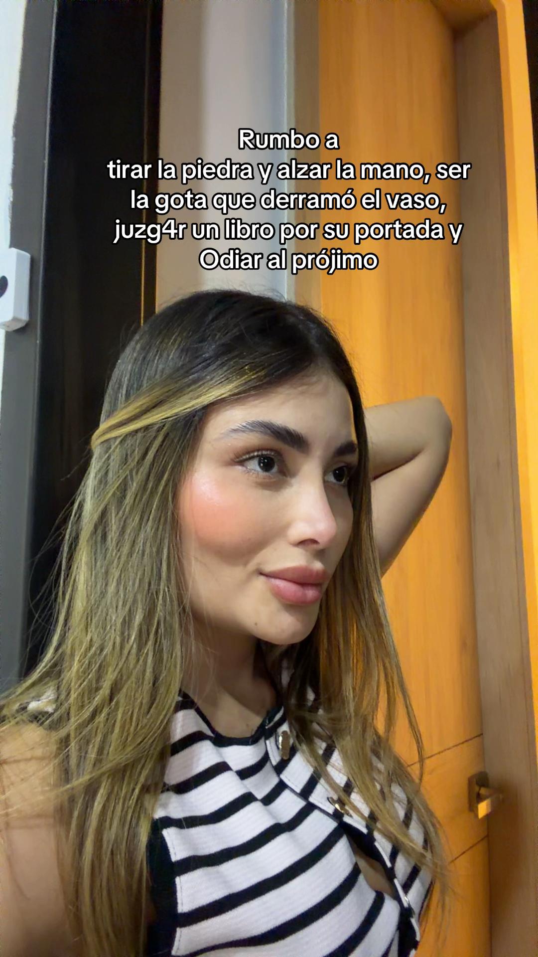 @Dra Dani López g