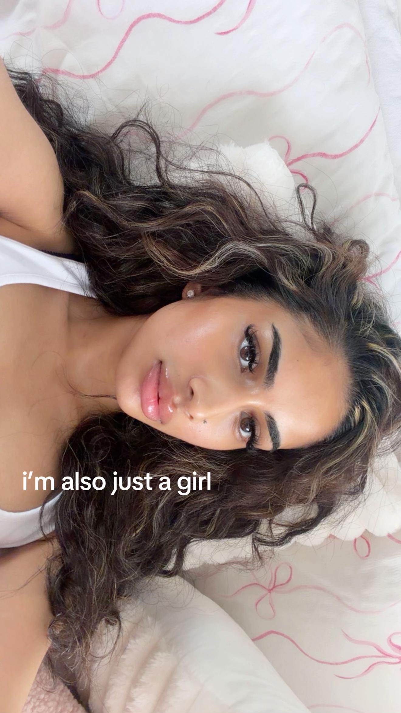 @Simran♡