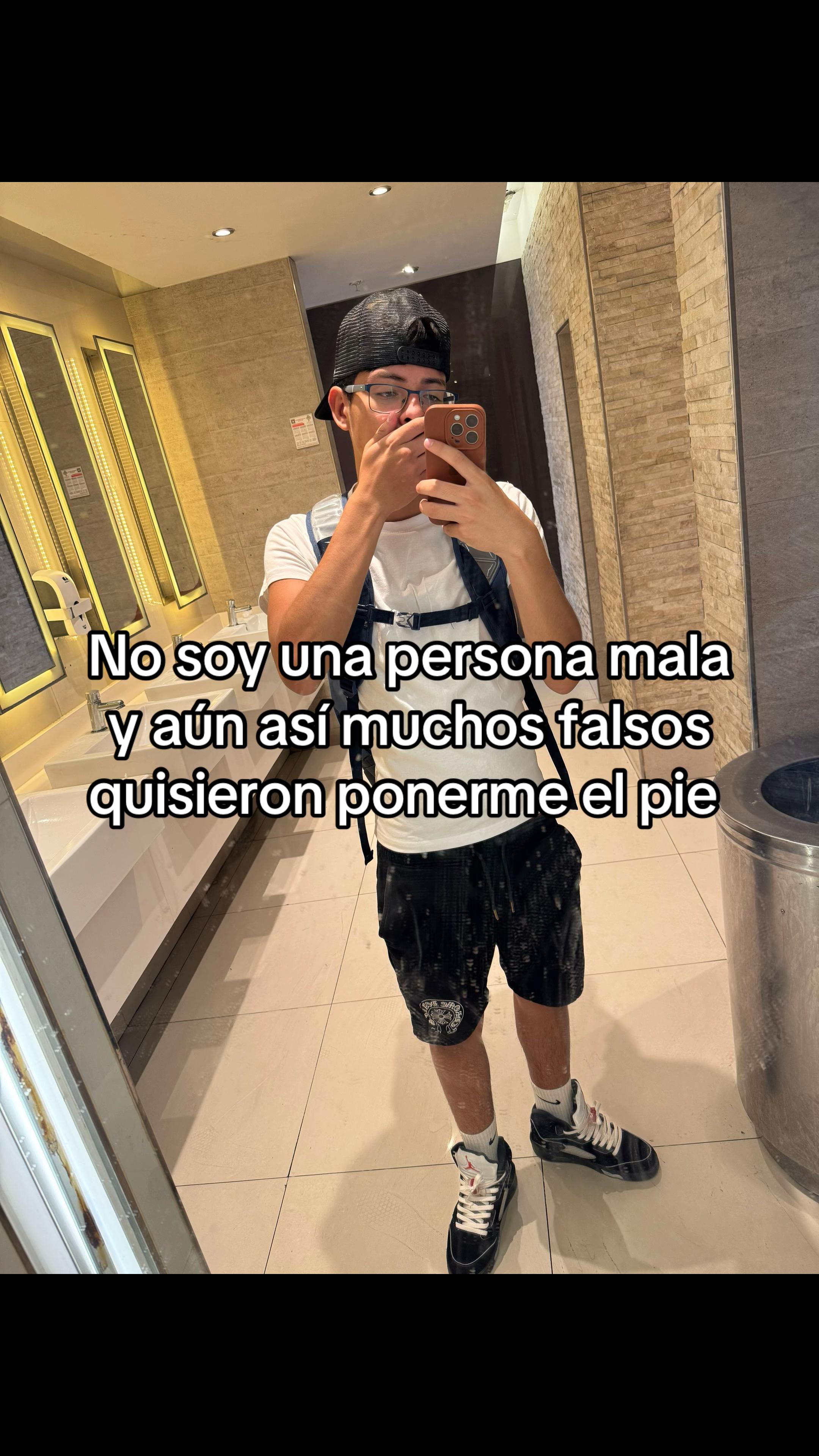 @𝓙