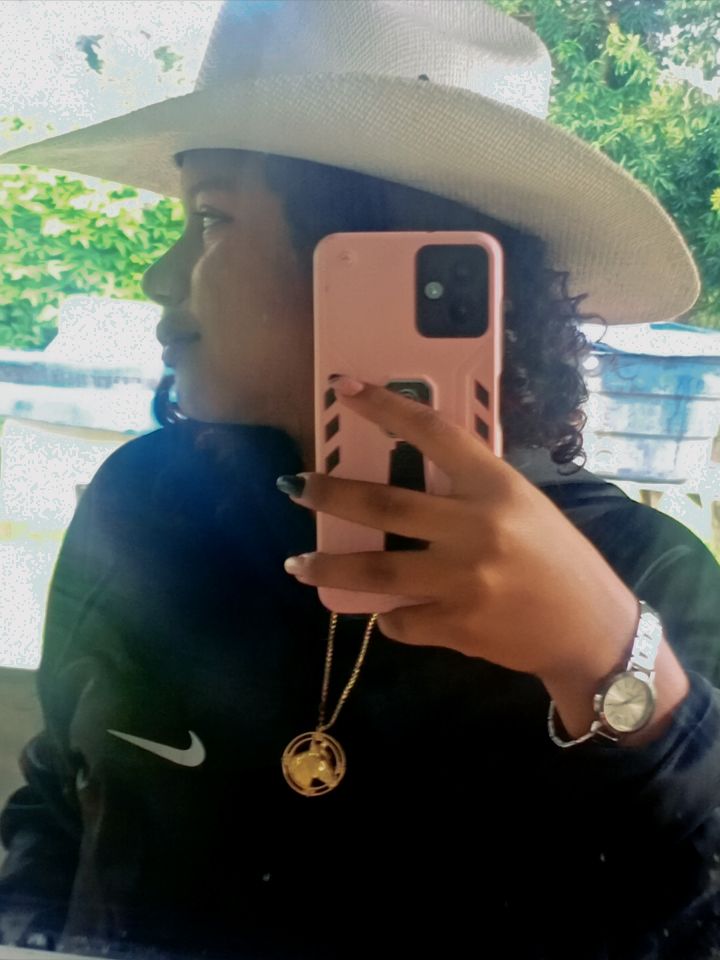 @Rafaellen Soares