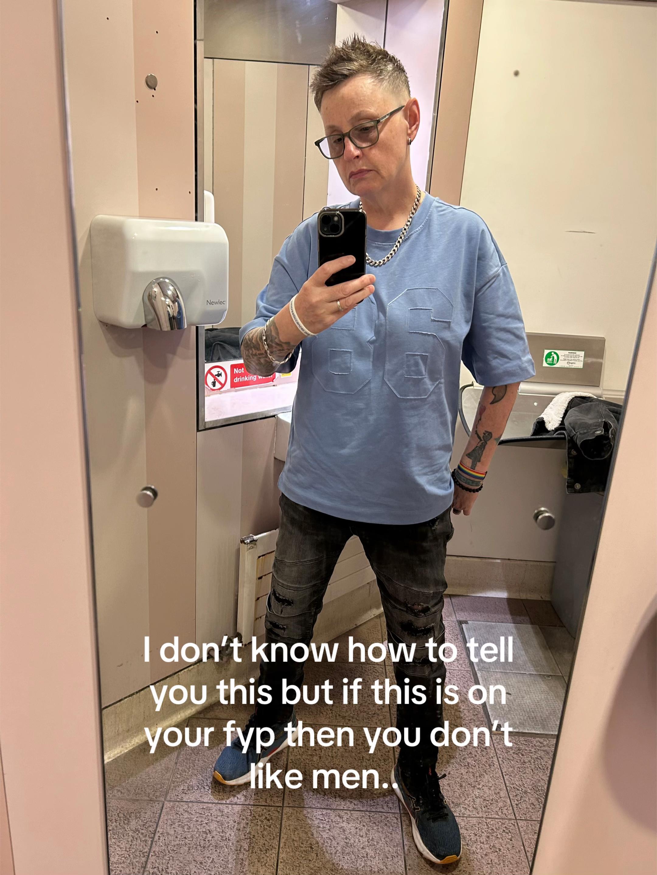 @Soft masc lesbian