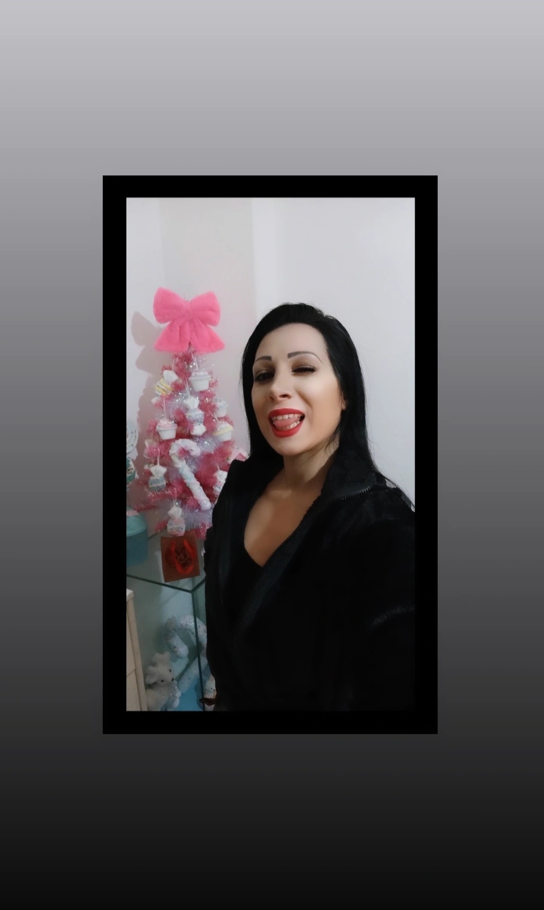 @Valeria Nefertiri