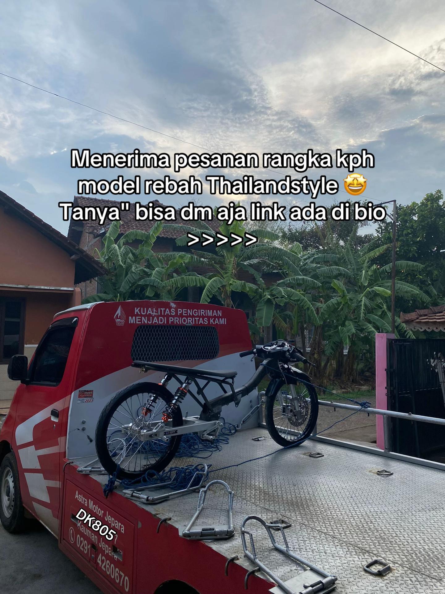 @DK805-,_-'