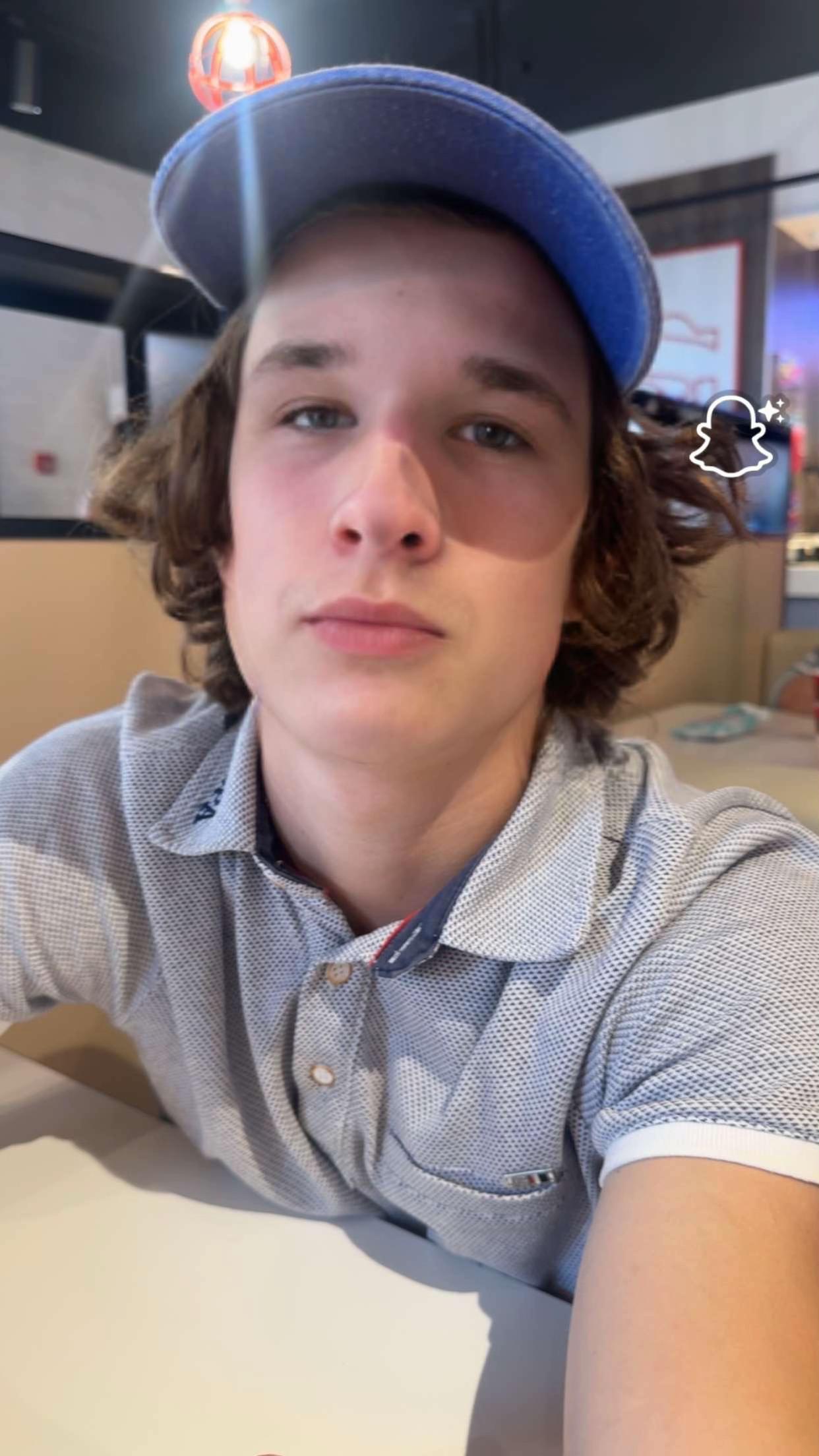 @🤫🫦