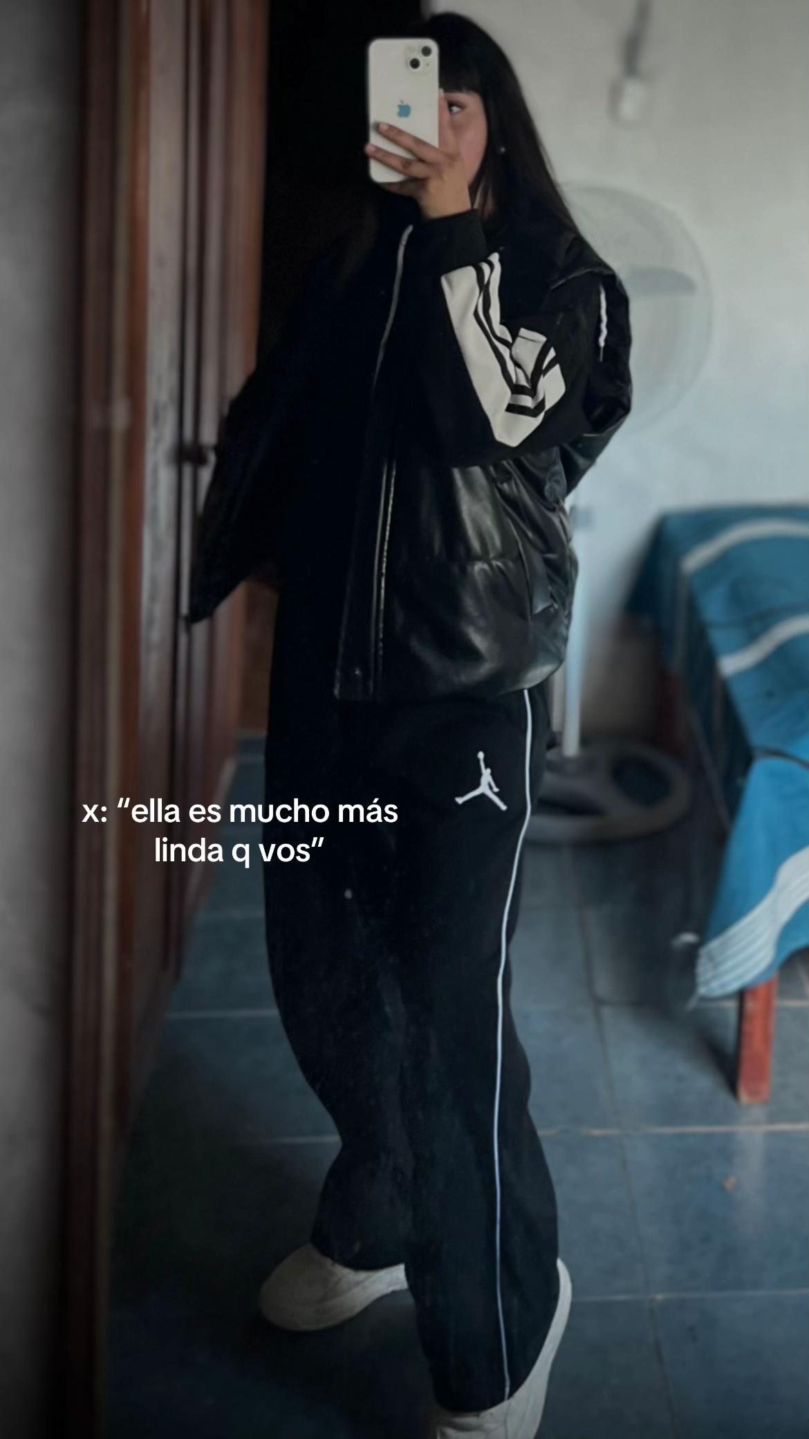@Ana Romero