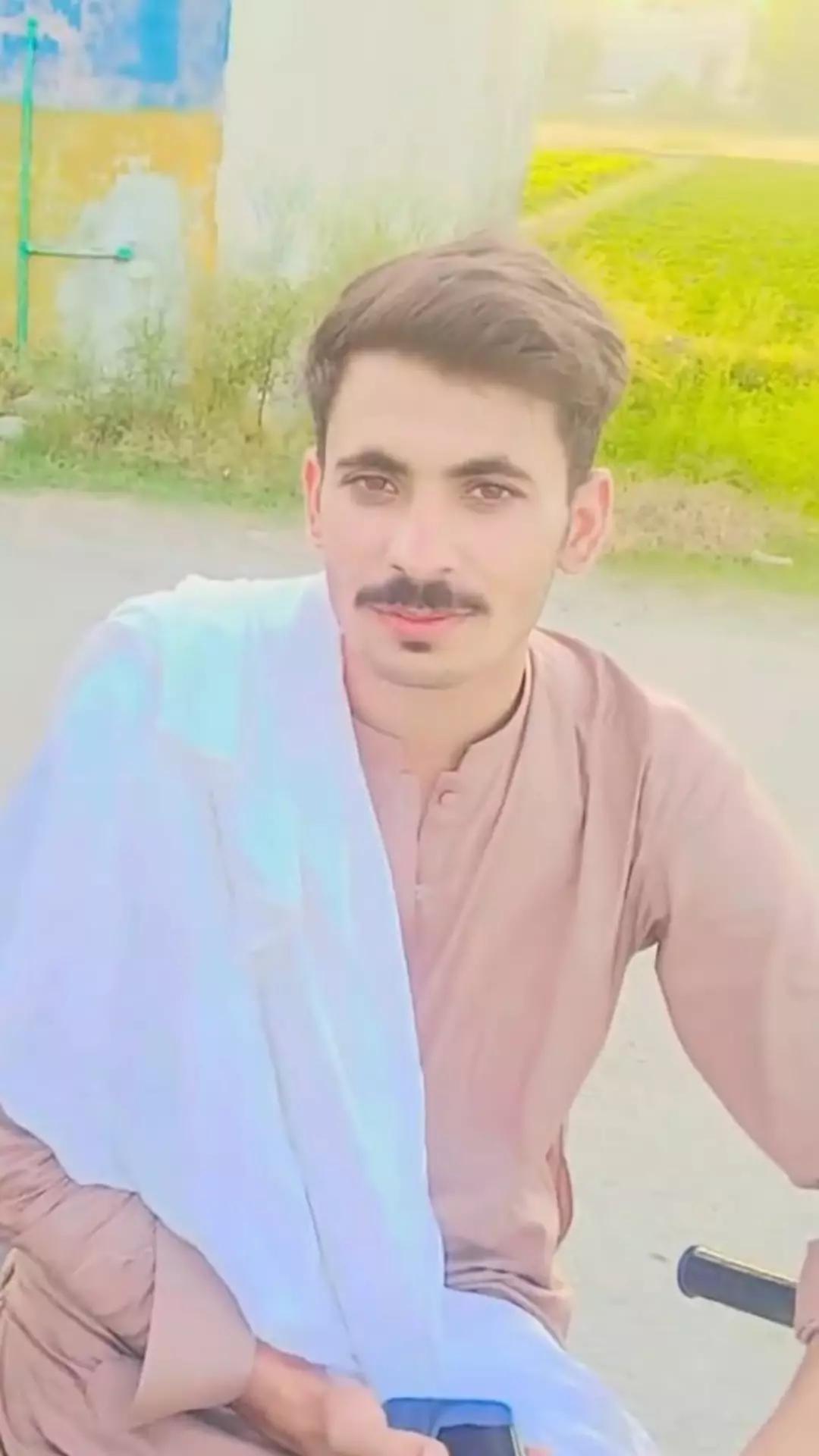 @Abbas bacha🤜