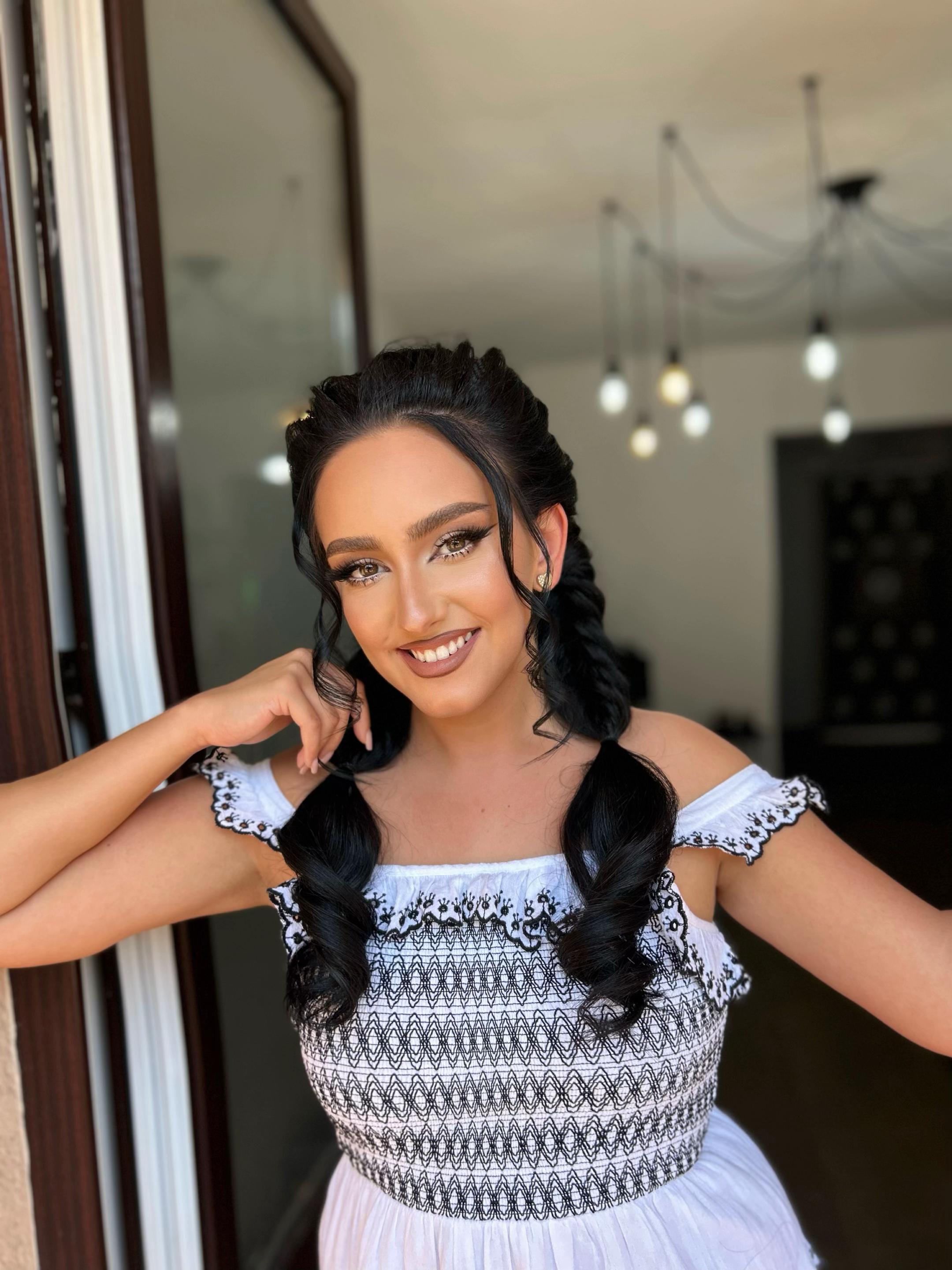 @Larisa Bozbici