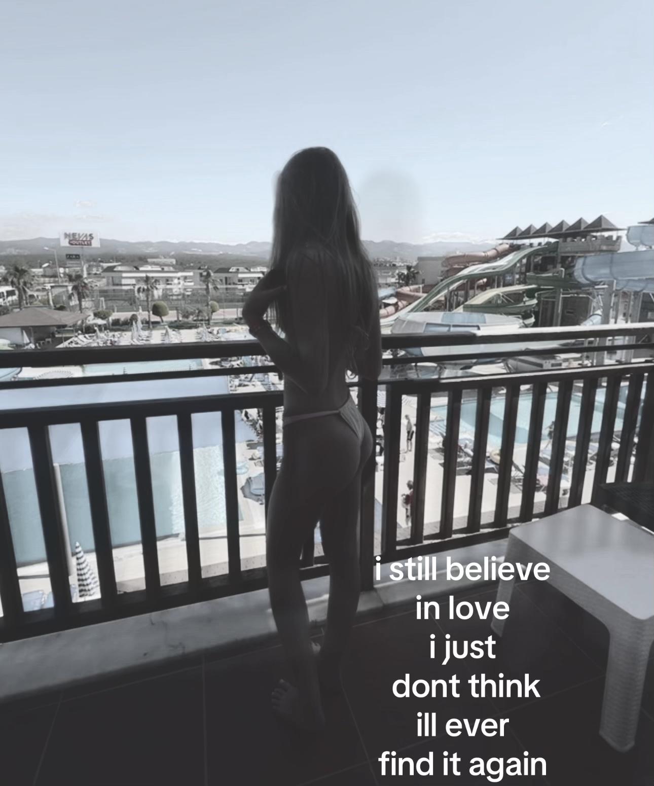@✌🏽