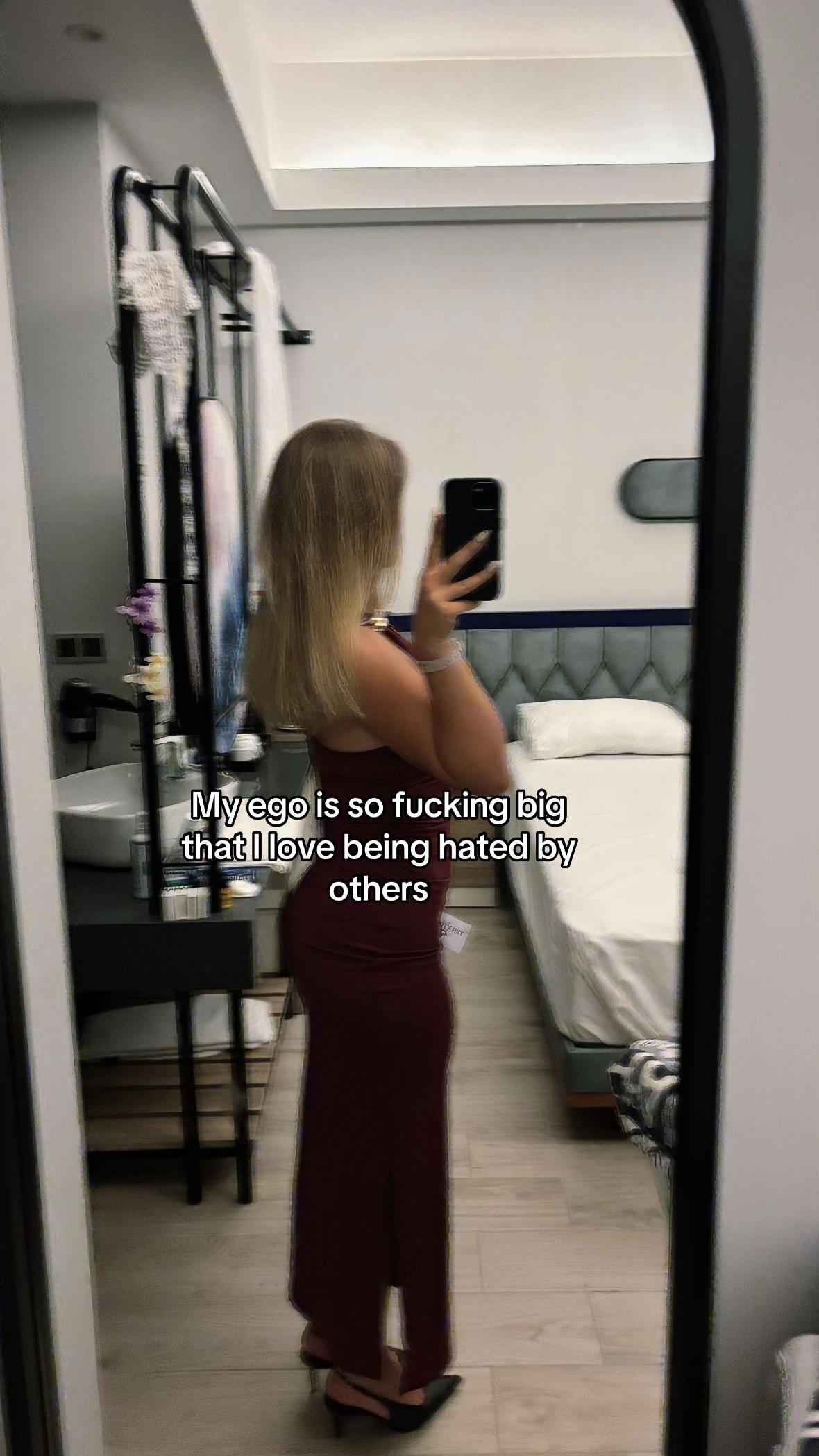 @mia_28_05_0