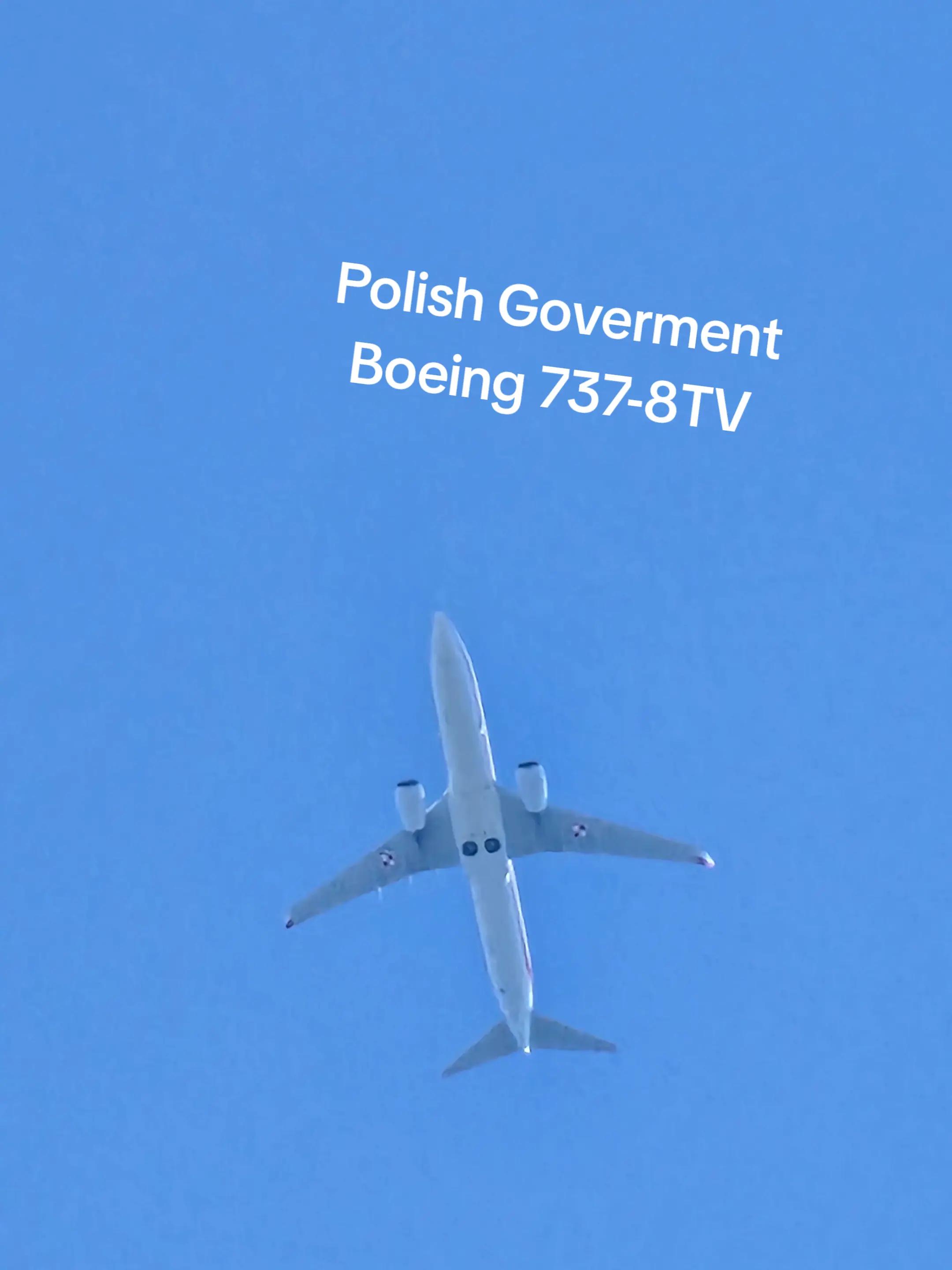 @Tᕼᗴ ᑭOᒪIՏᕼ ᗯᗩᖇTᕼOᘜ