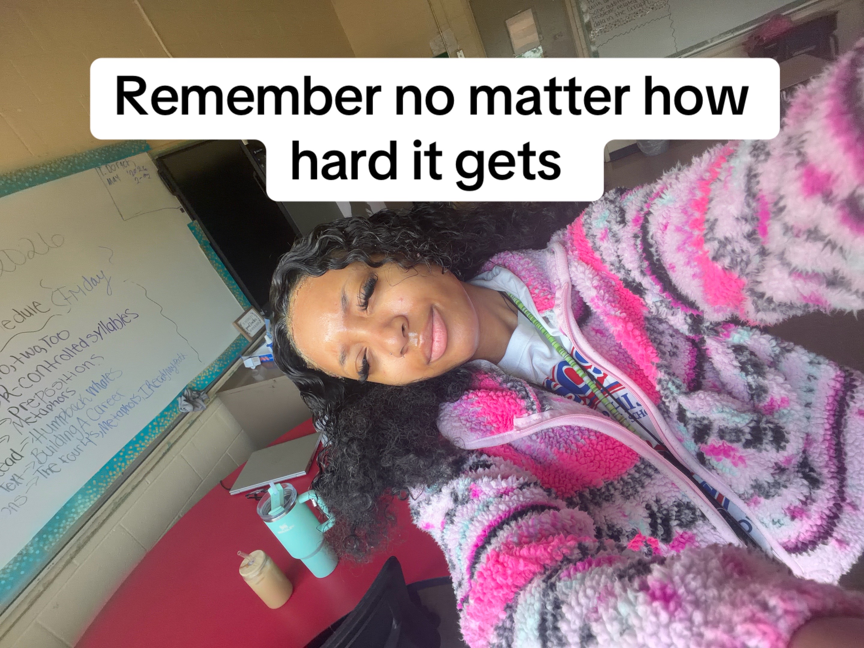 @tikomonroe