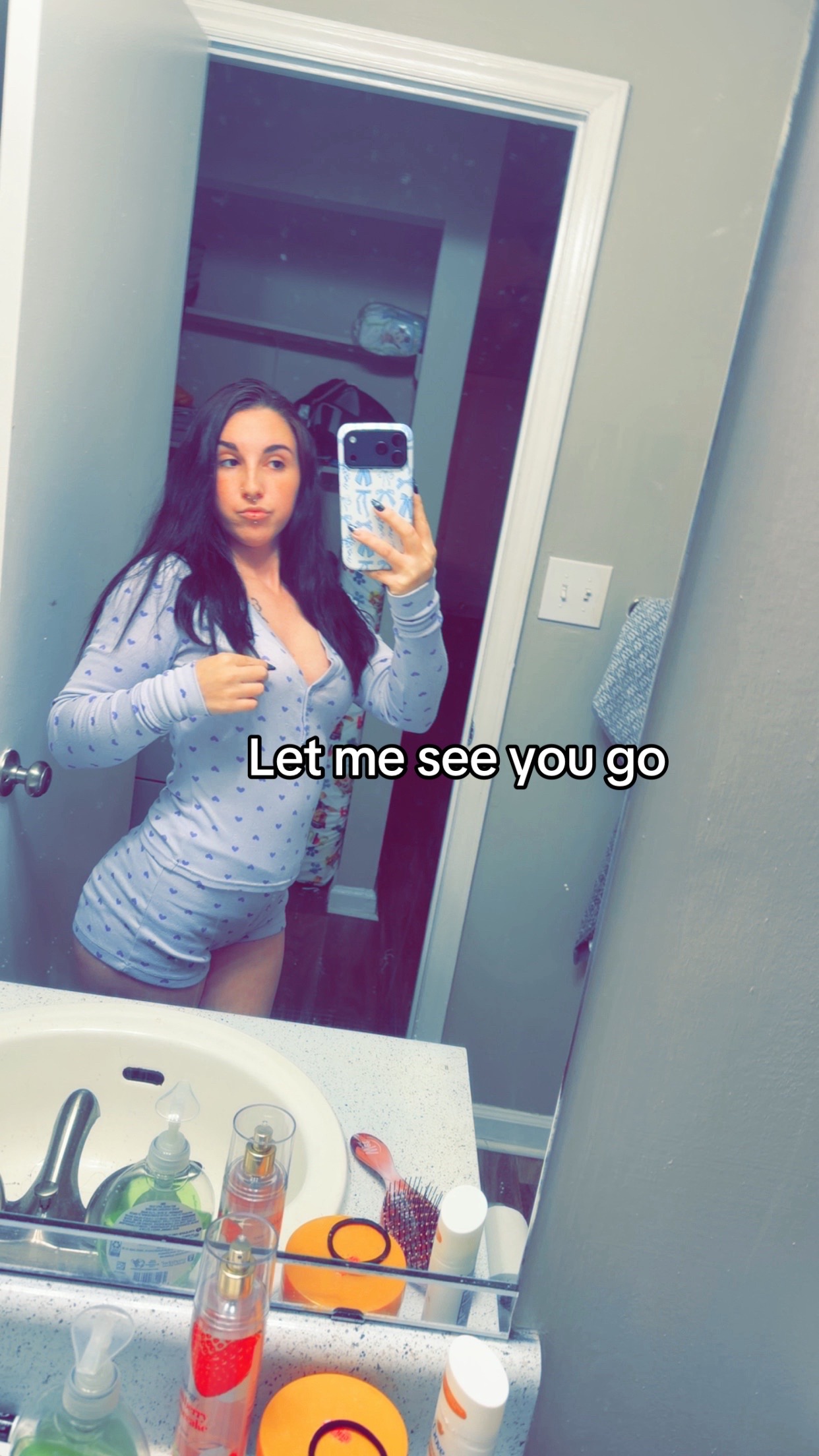 @Hailey