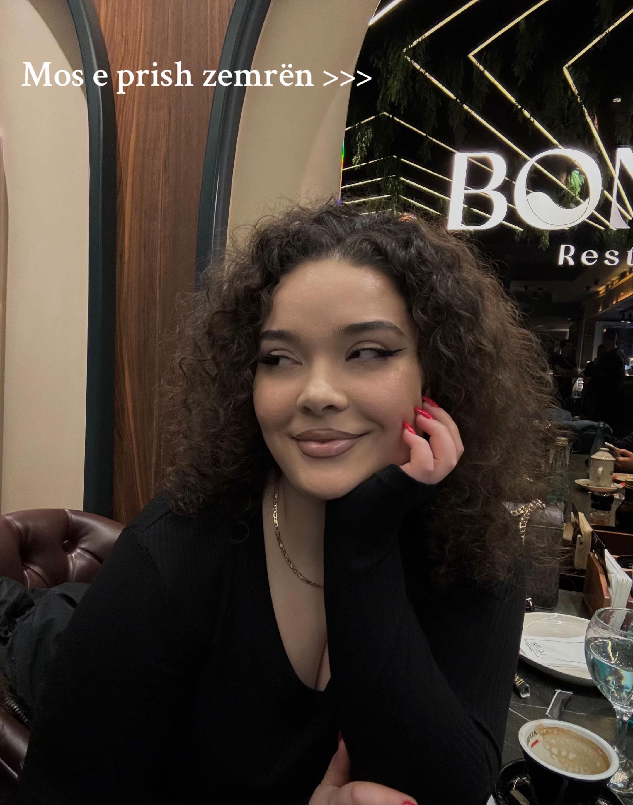 @B🌟