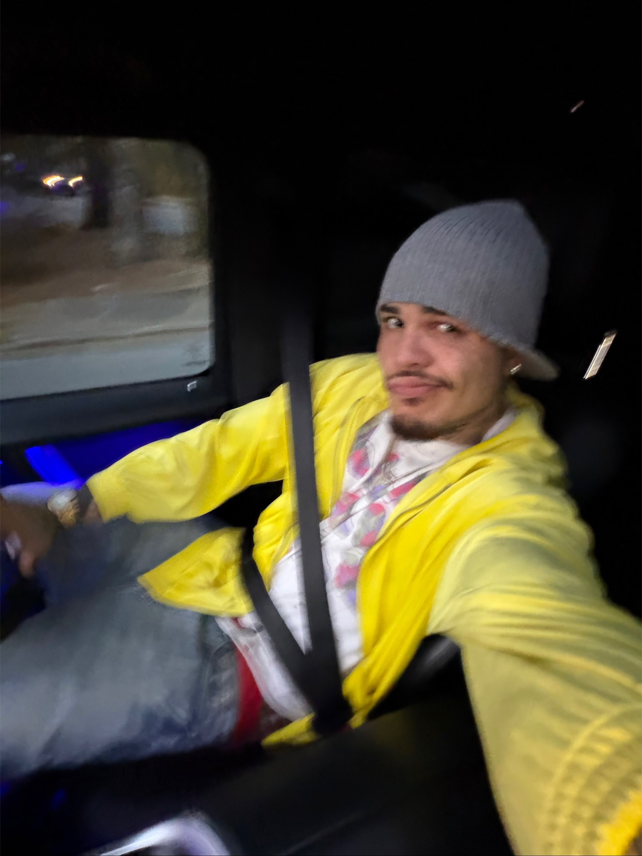 @Sleazyjpg