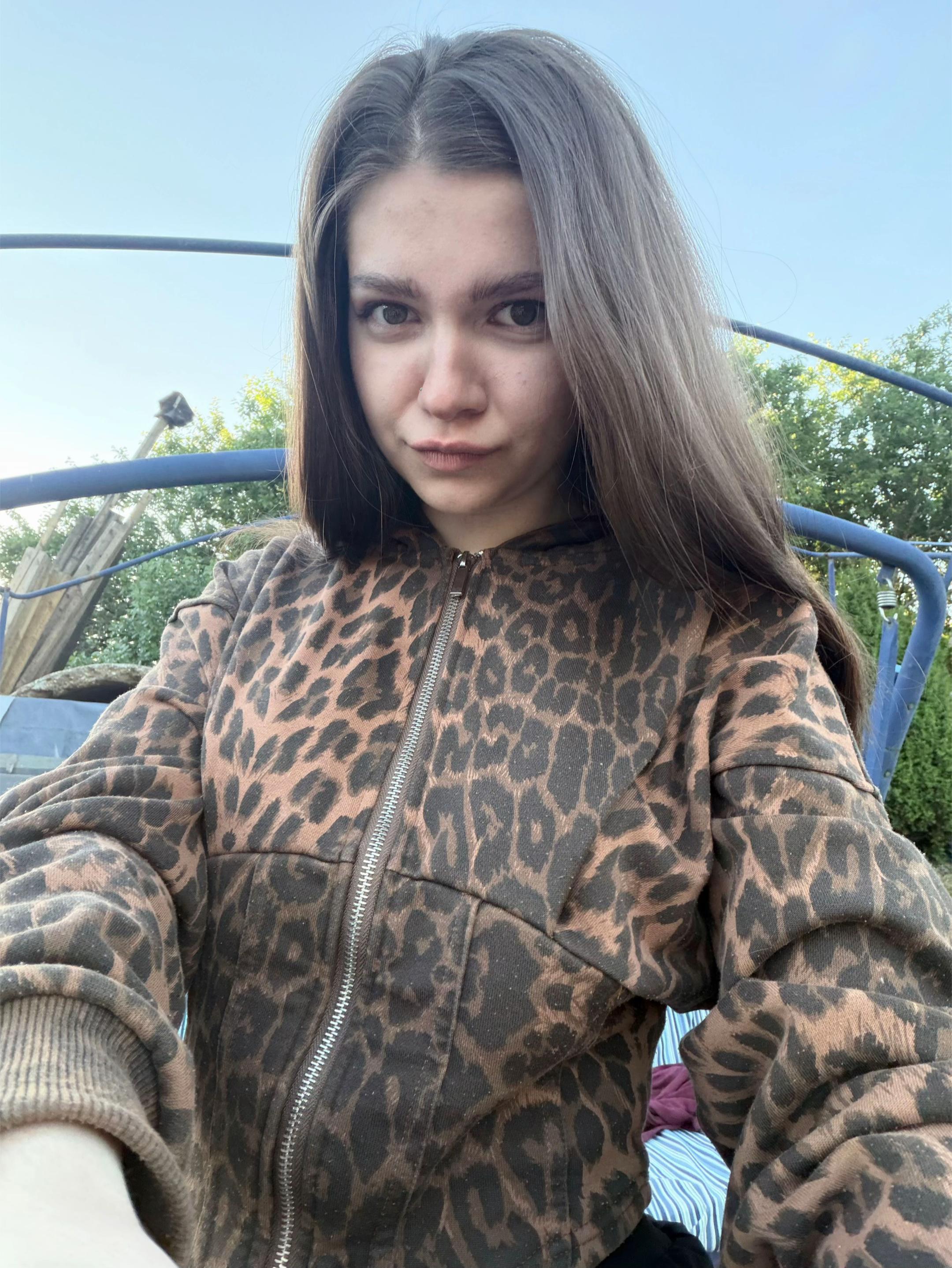 @bibi