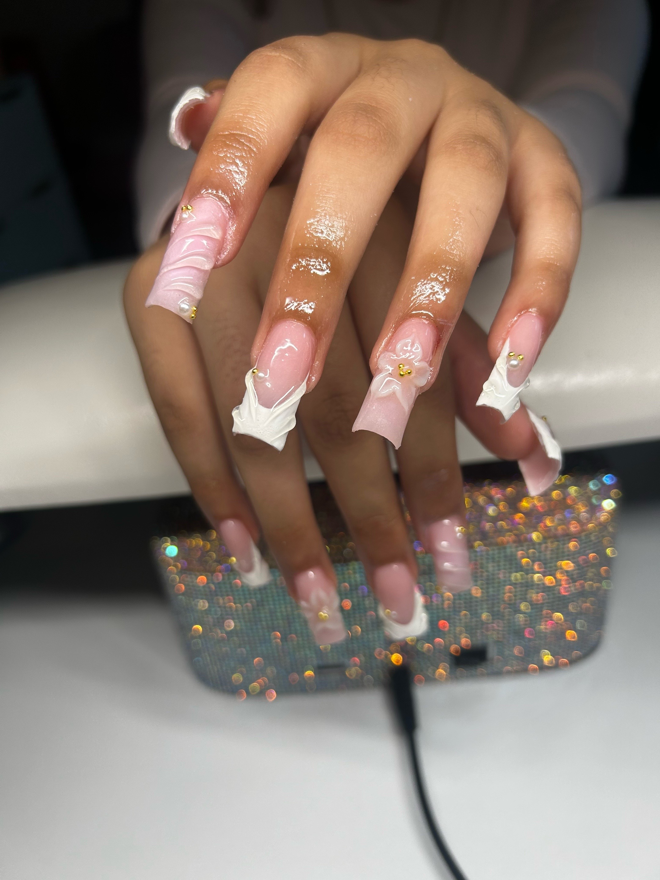 @Joanailedit
