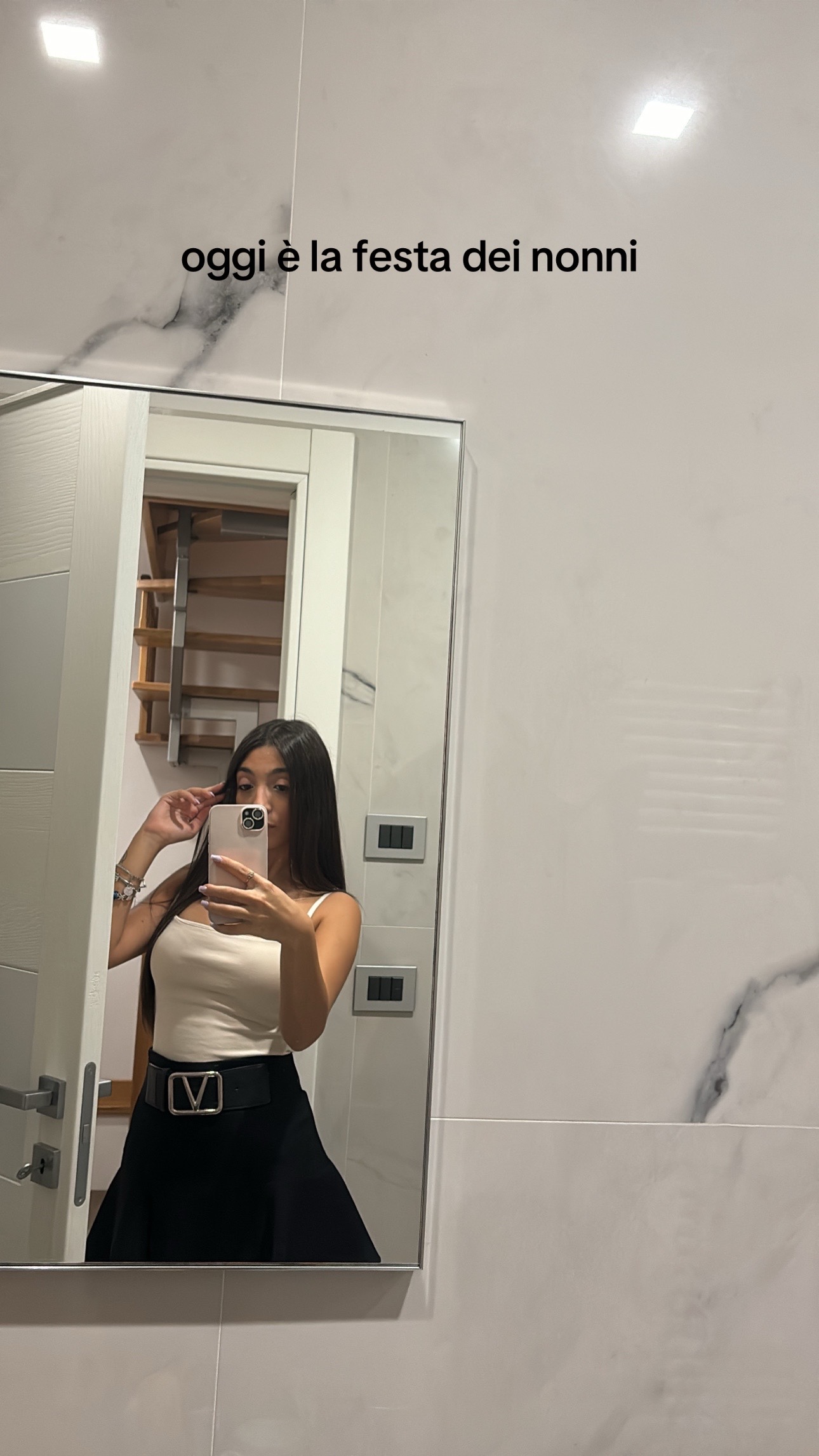 @𝐹𝑎𝑏𝑖𝑎𝑛𝑎