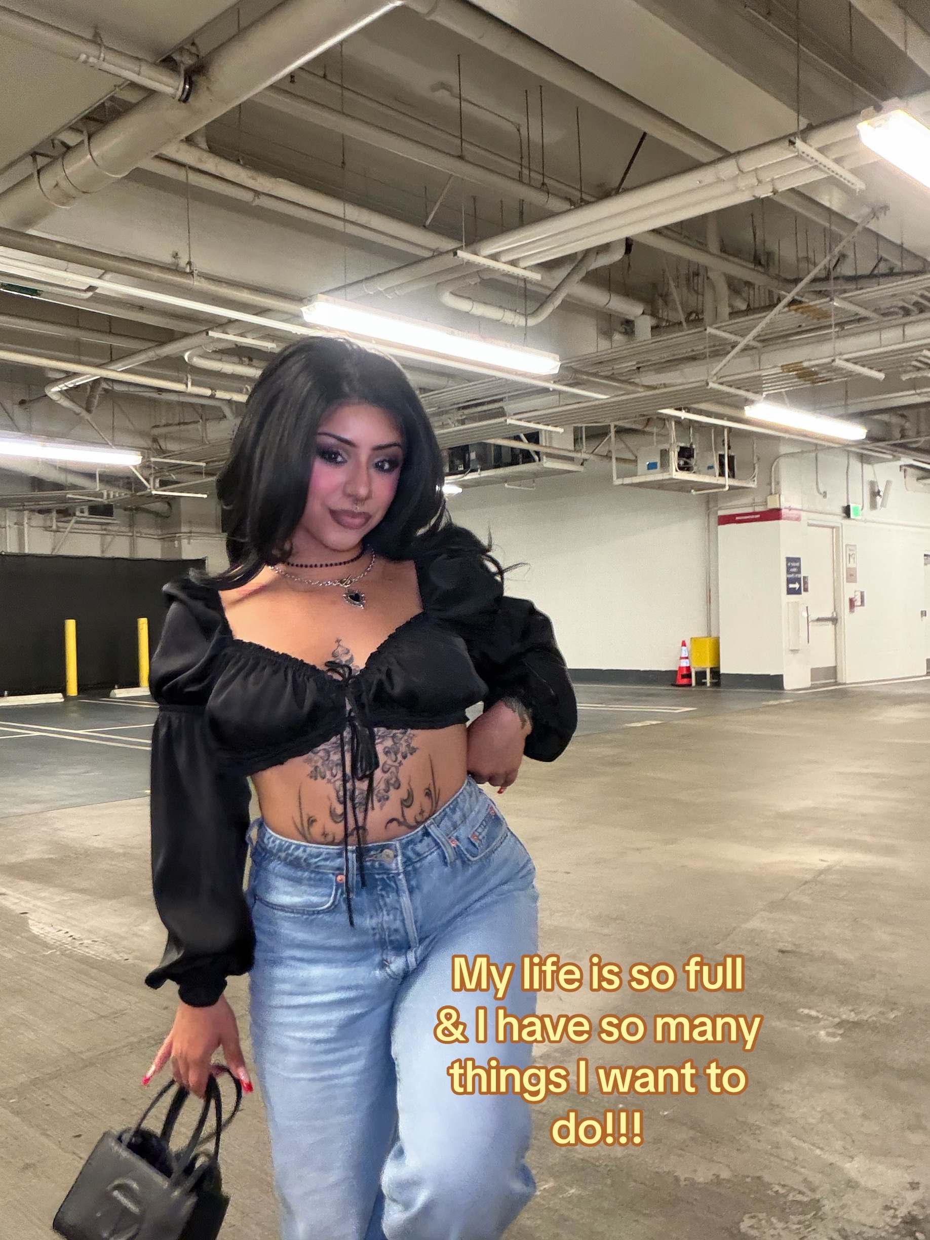 @𝖁𝖆𝖓𝖊𝖘𝖘𝖆 𝕲𝖗𝖊𝖞