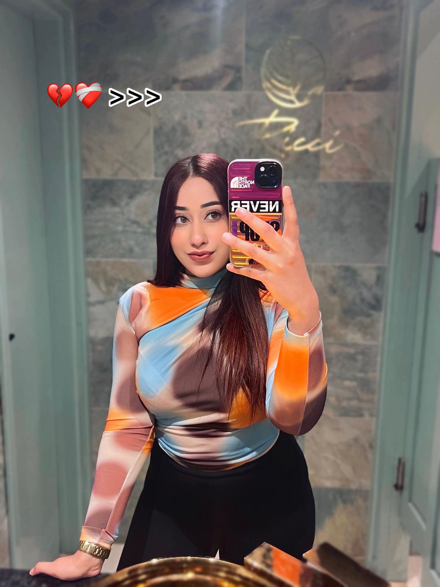 @𝓜𝓲𝓷𝓪 🎀
