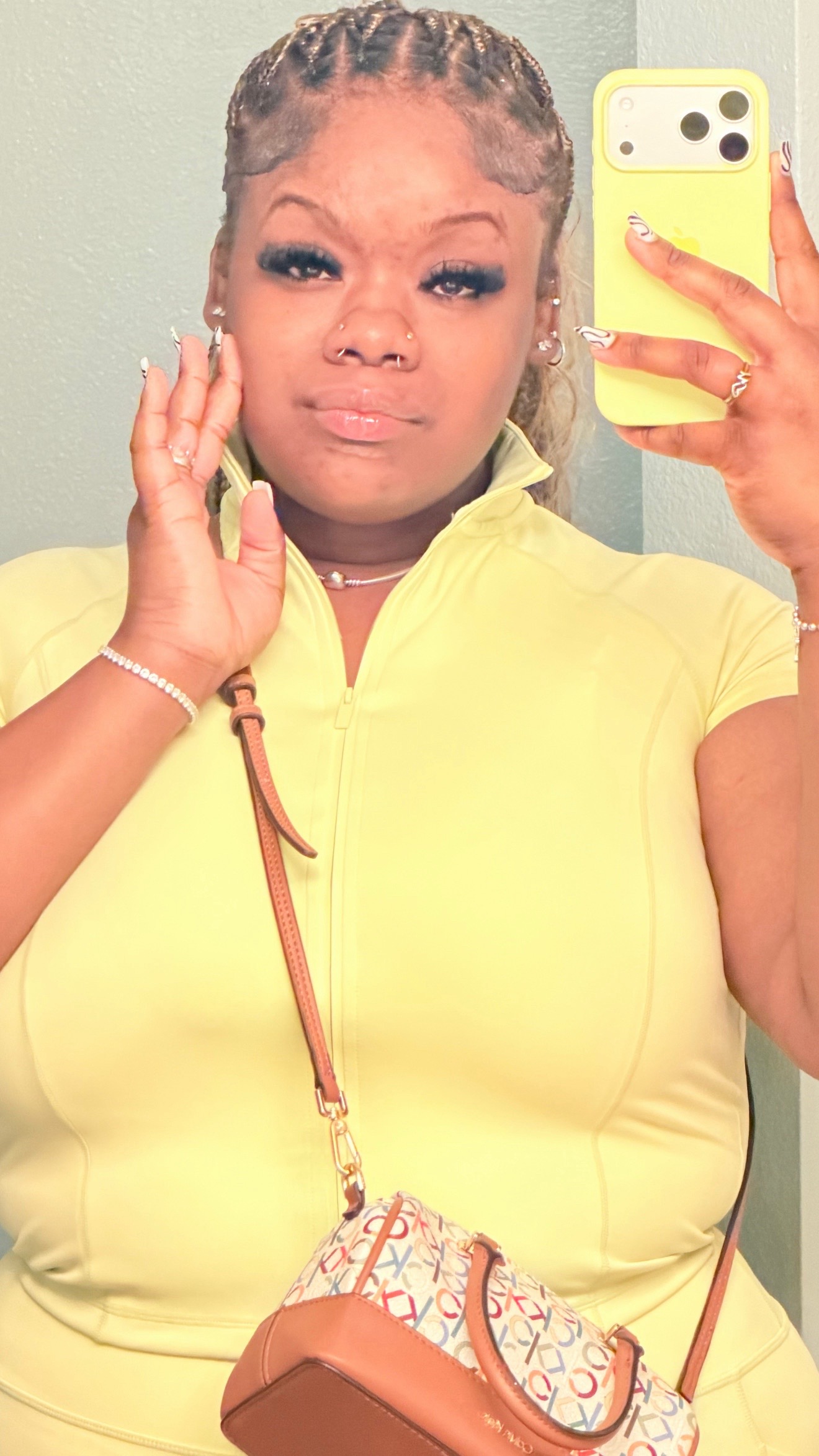 @mayajmuse