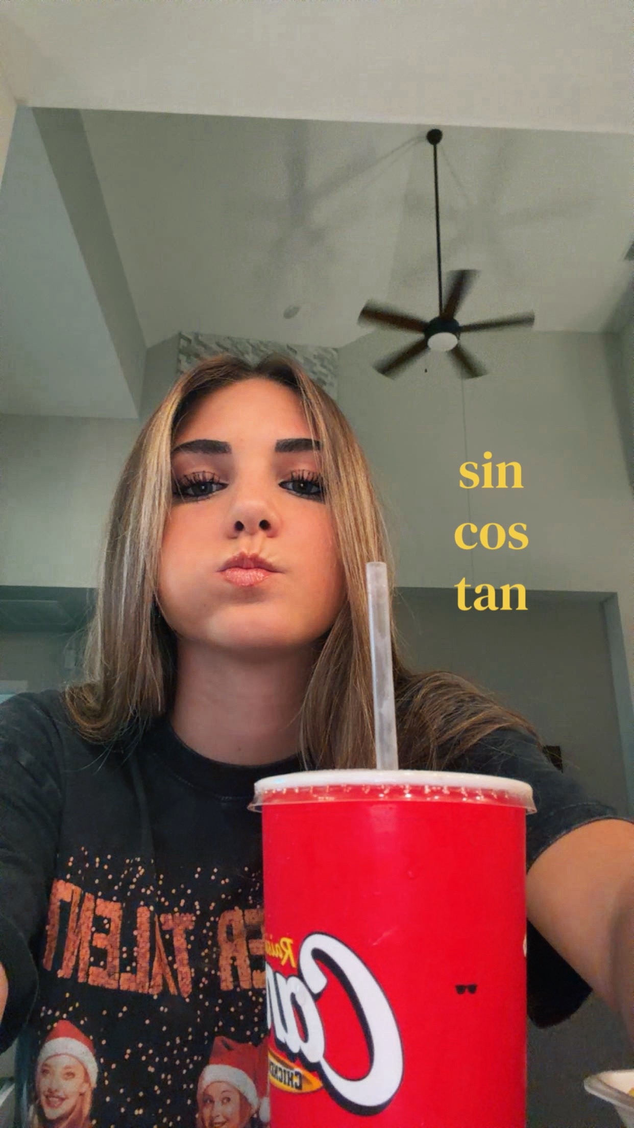 @GG😚🍒🍭⚡️🤘👑