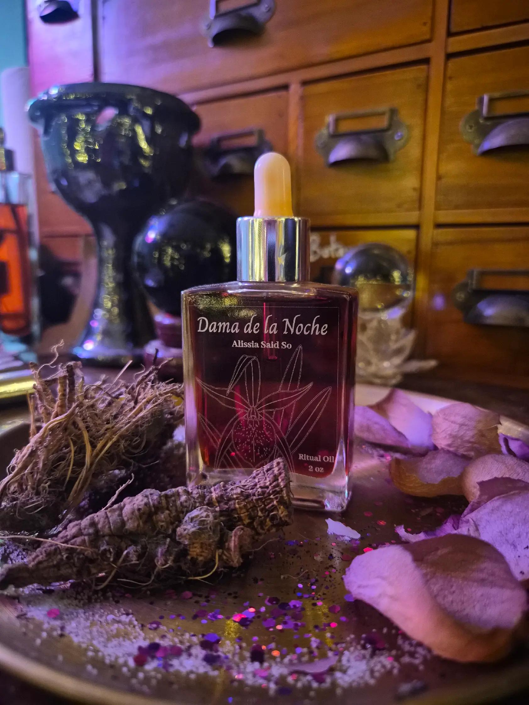 @Bruja Perfume Lab