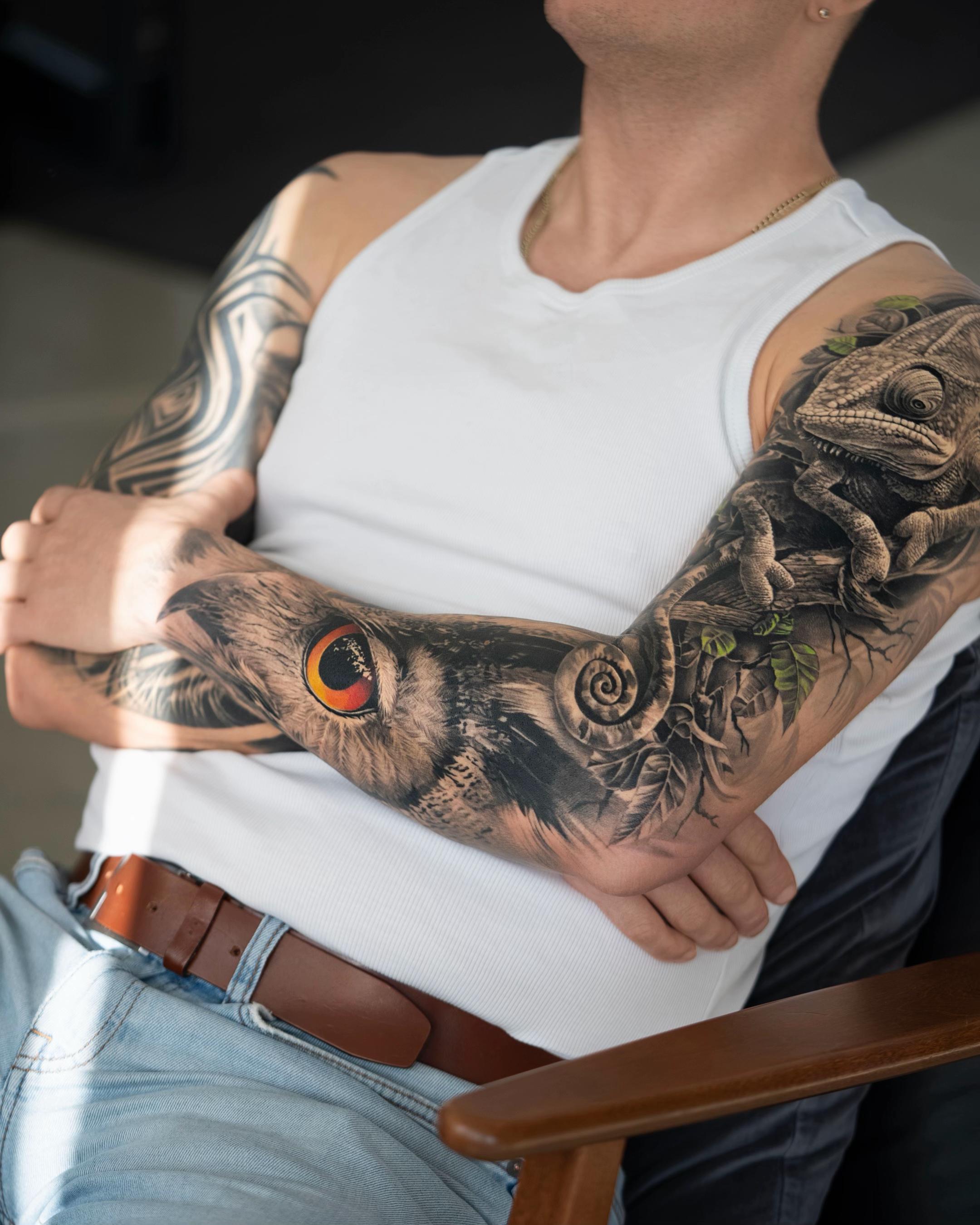 @Brennnessel Tattoo Berlin