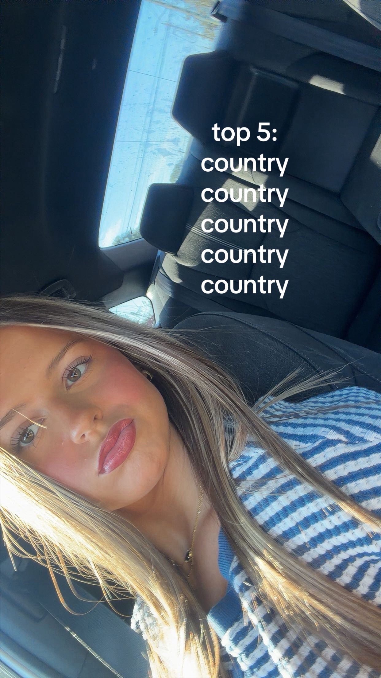 @xoxofunnyandawesomegirl