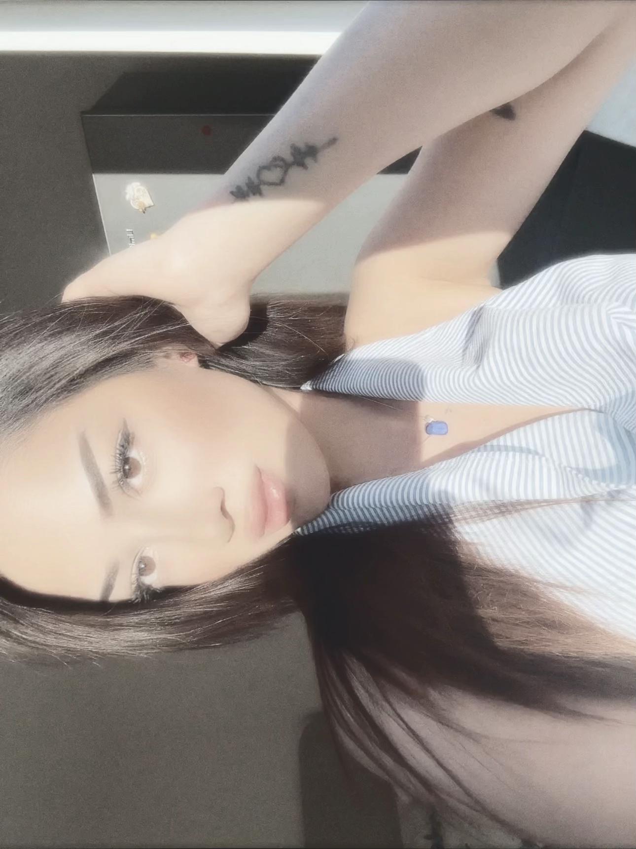 @✨ S U D E ✨