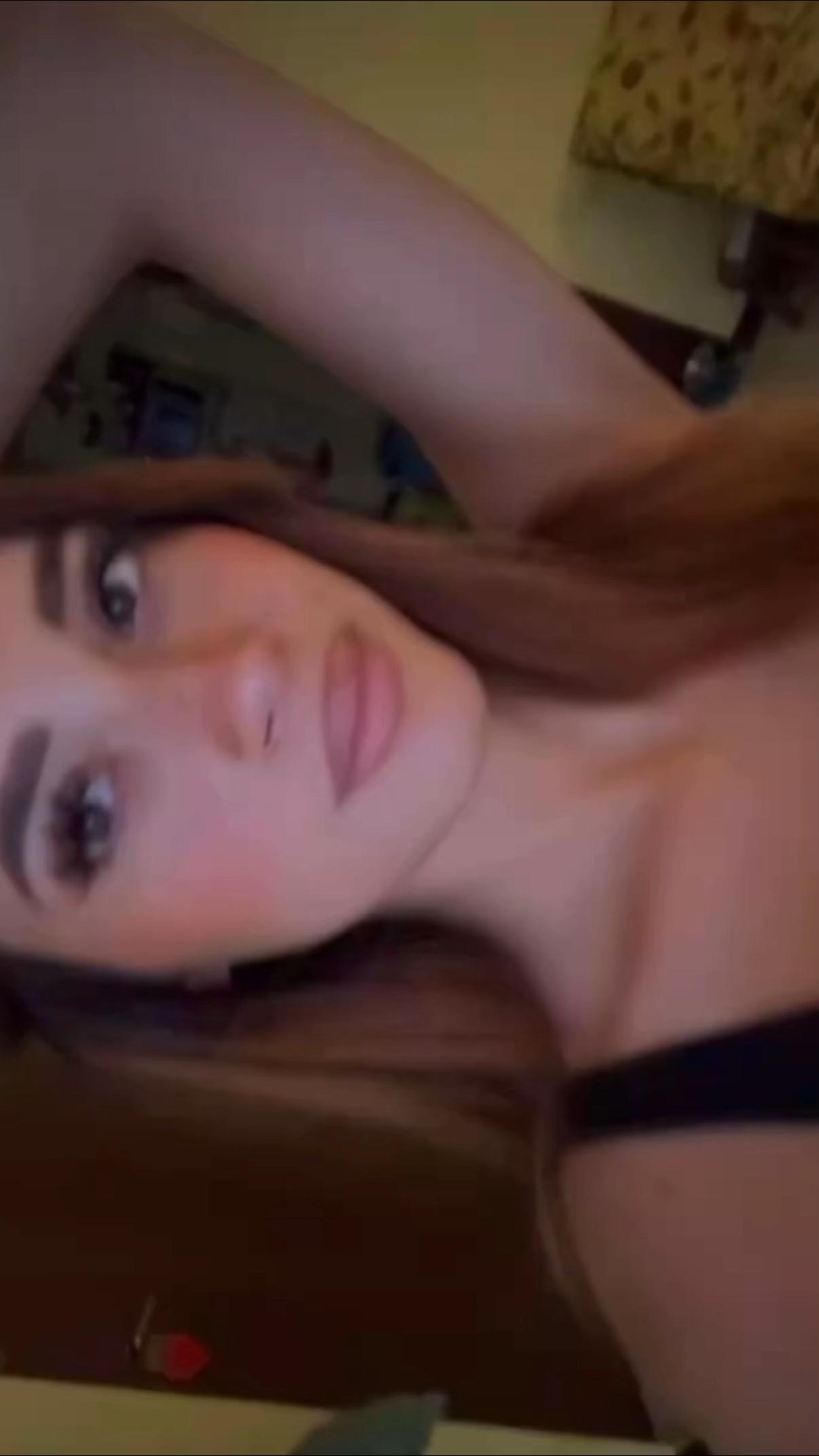 @🕷