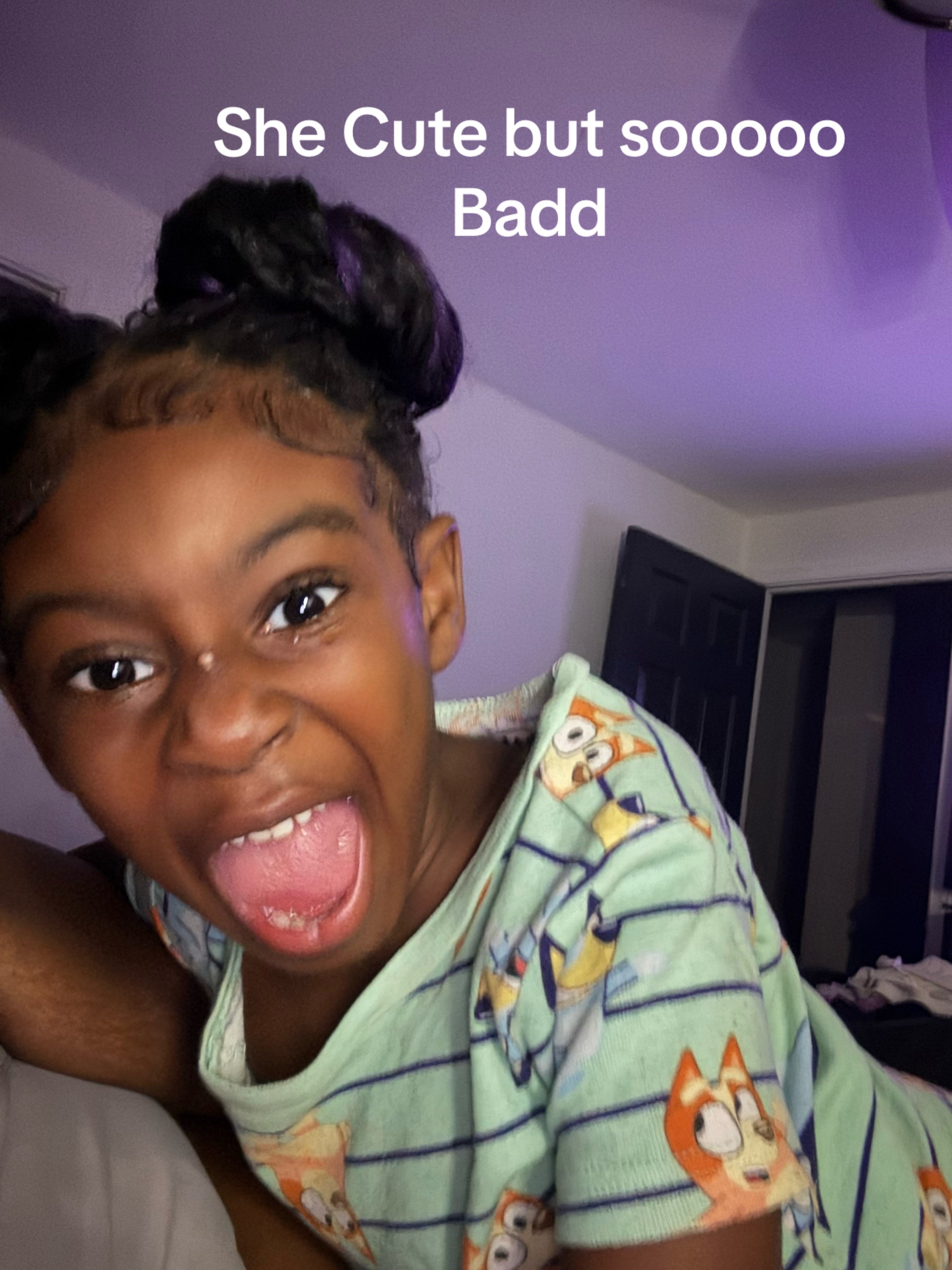 @AmomentWithDanni