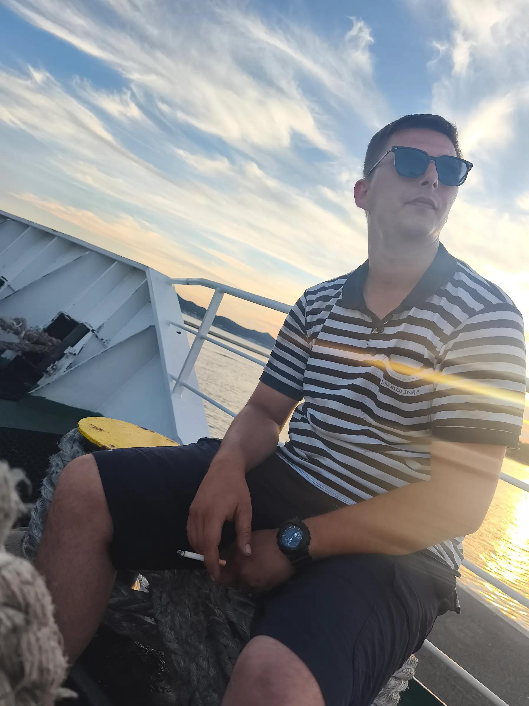 @Dino 🇭🇷🧡🇭🇷❤️
