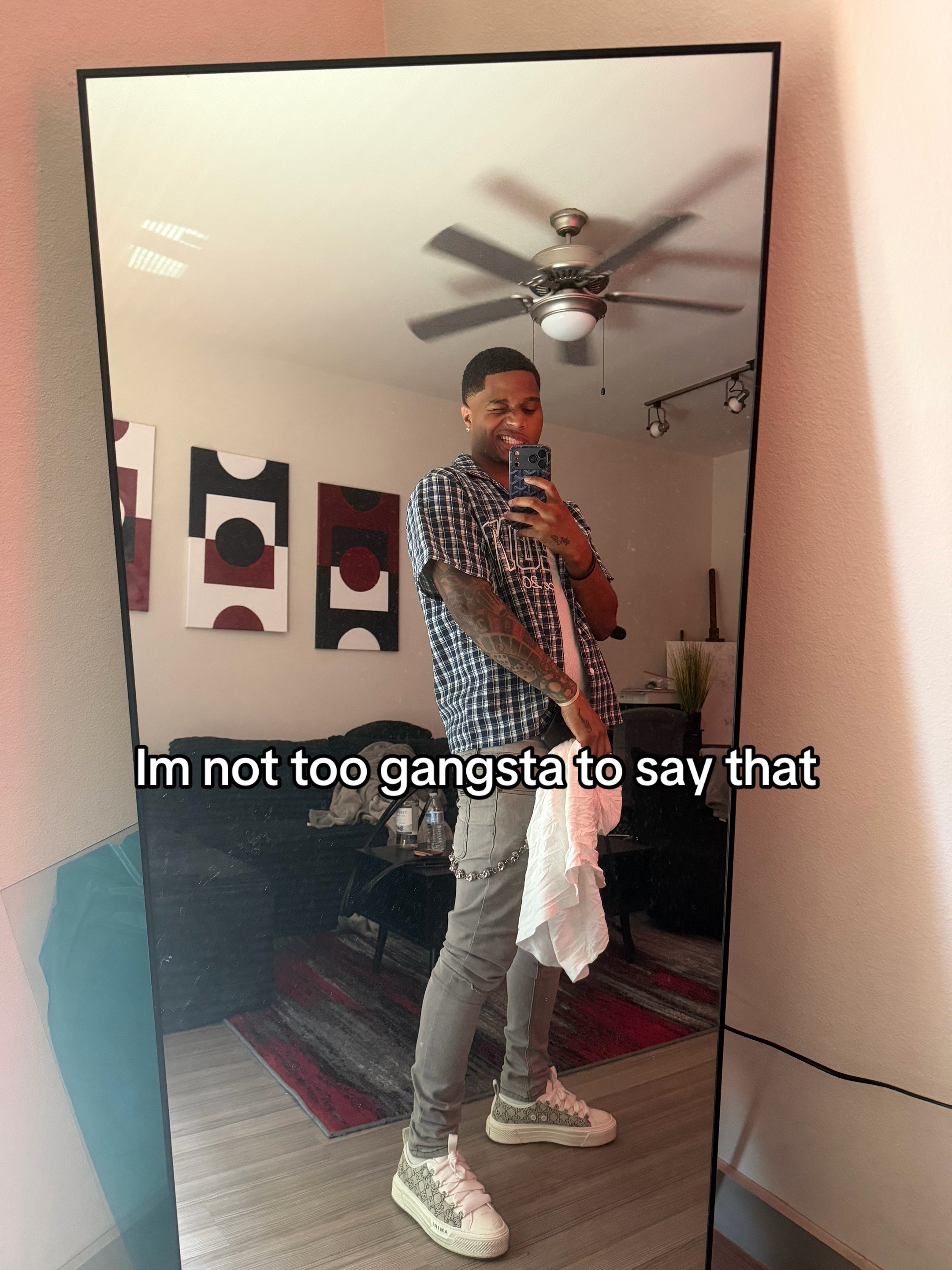 @_deewho