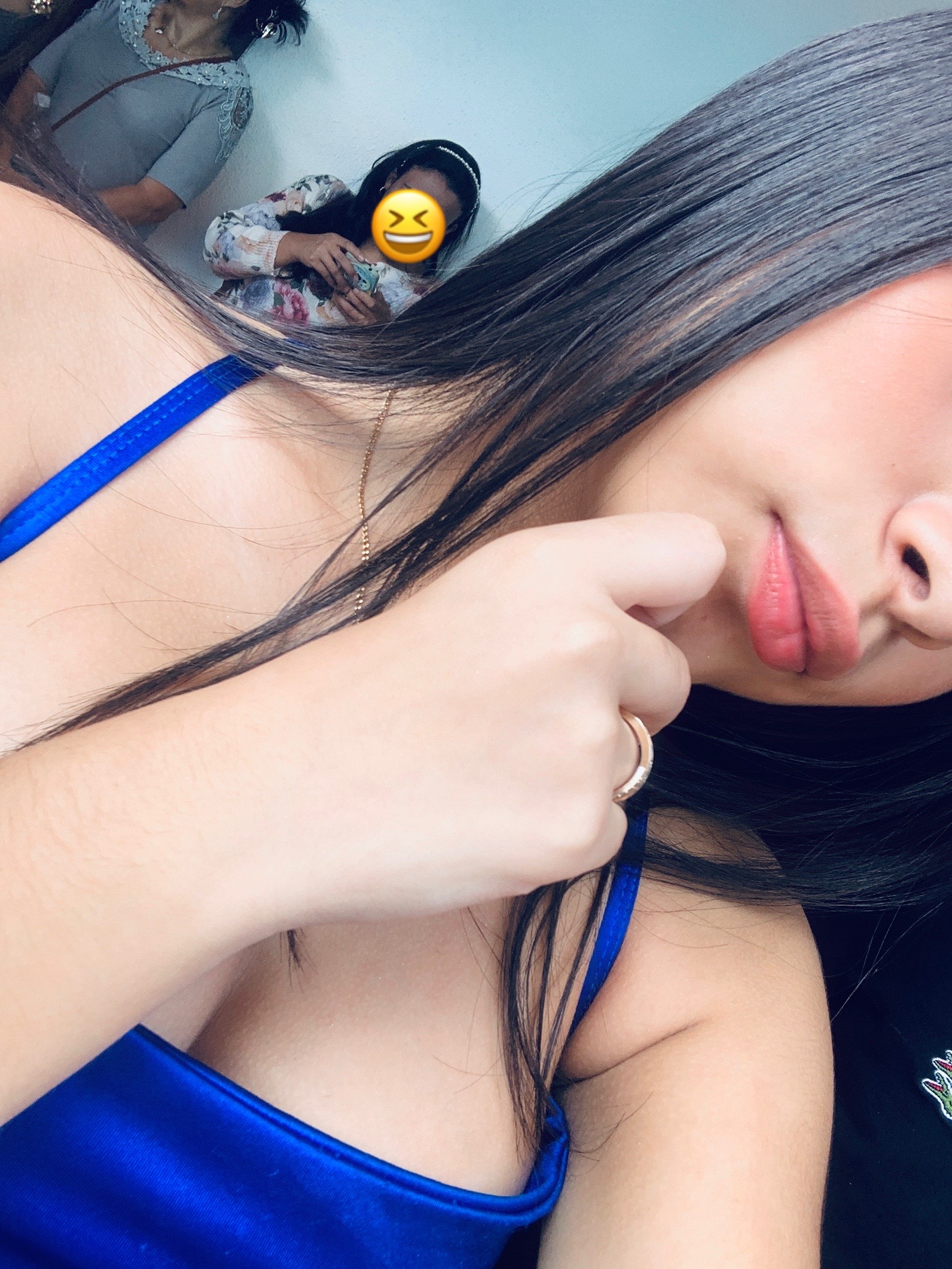 @𝑒𝑙𝑖🍒