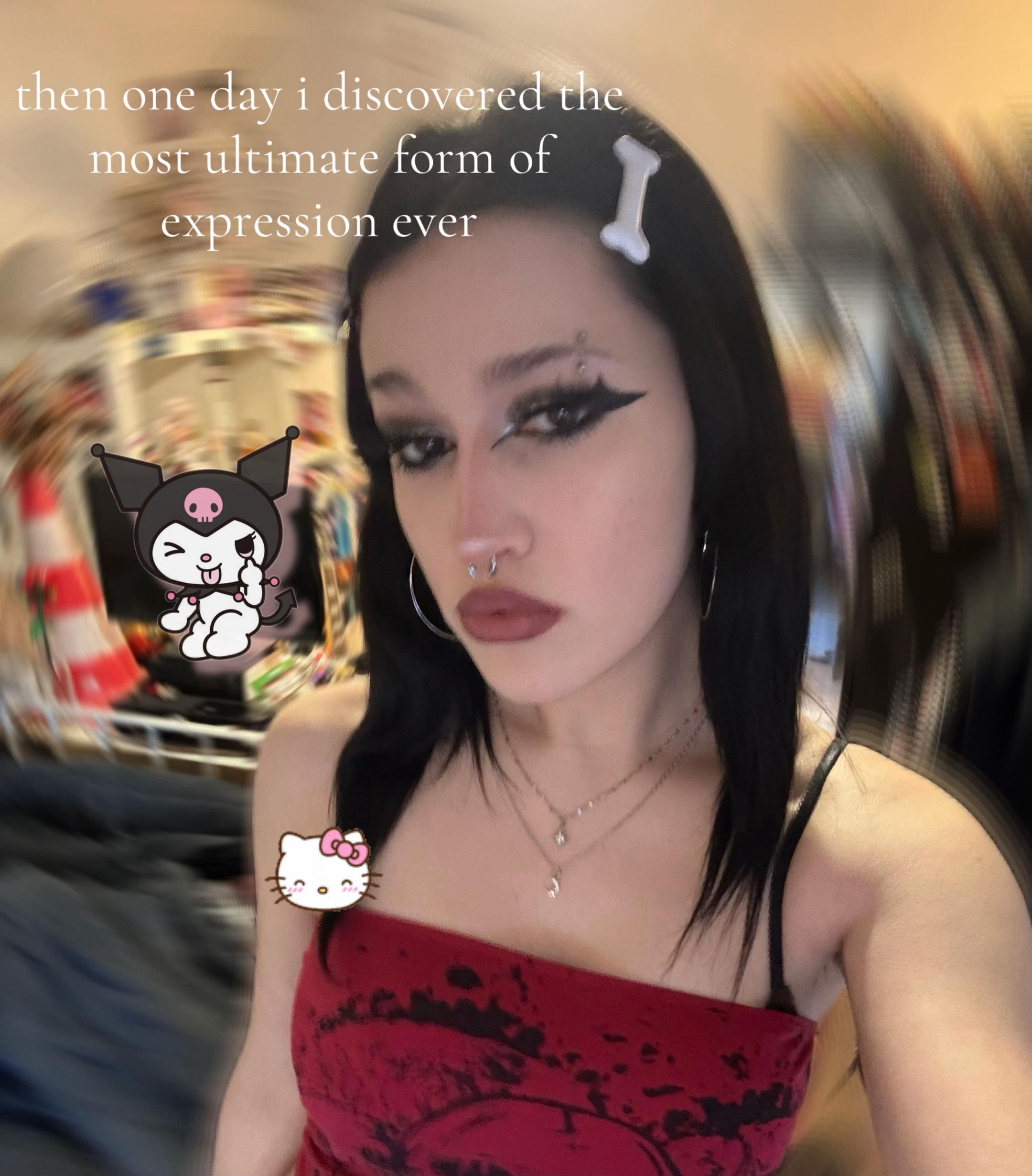@Lizzy🪽