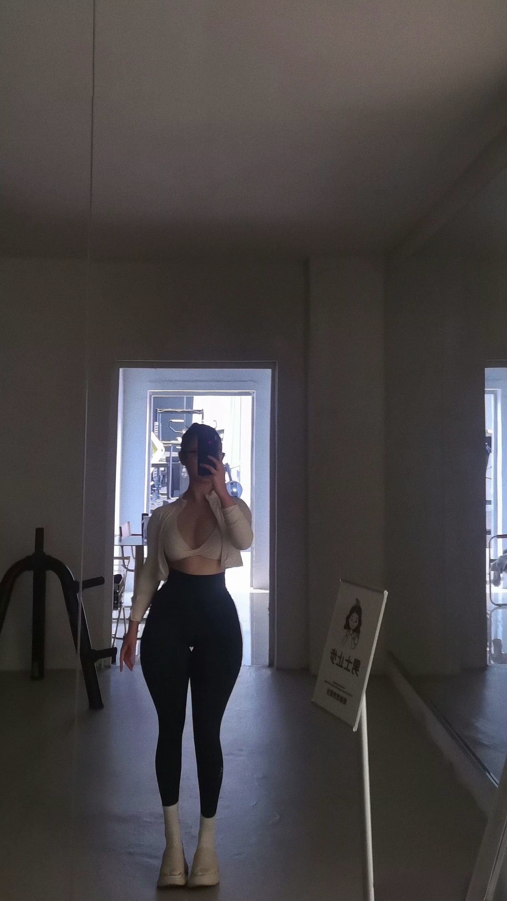 @QiaoniuArchive