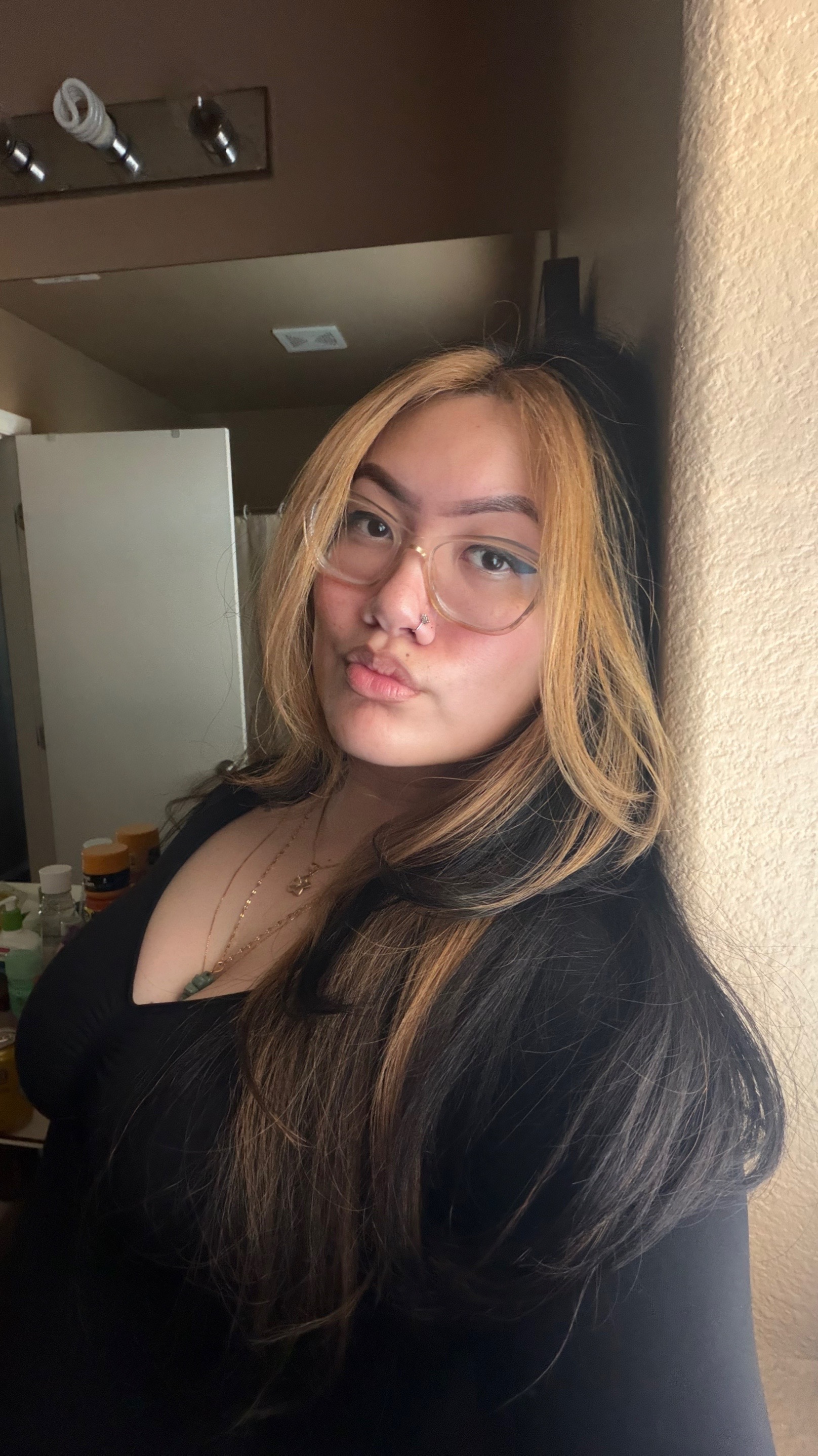 @_alydeezy_