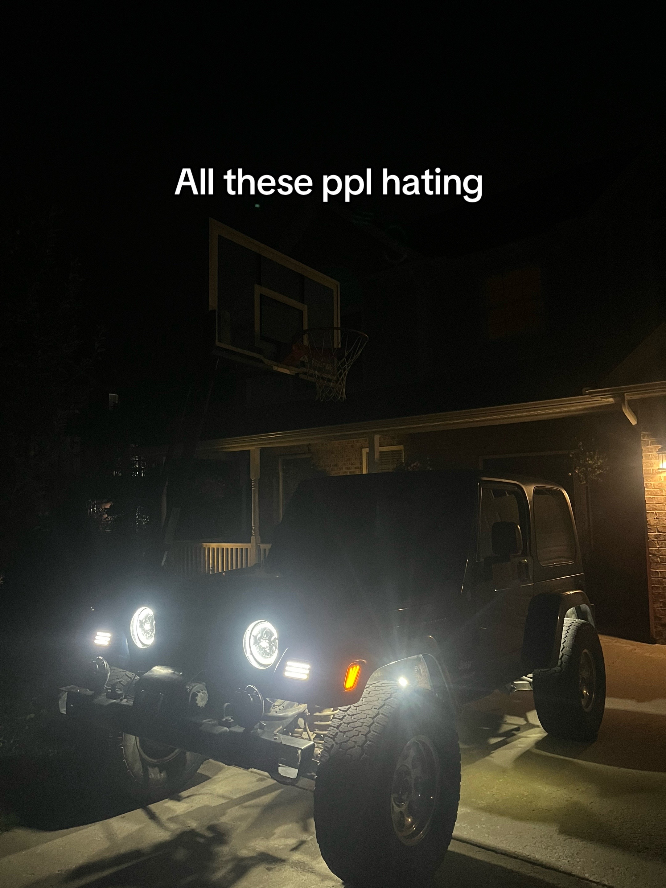 @Tyler_Denney_