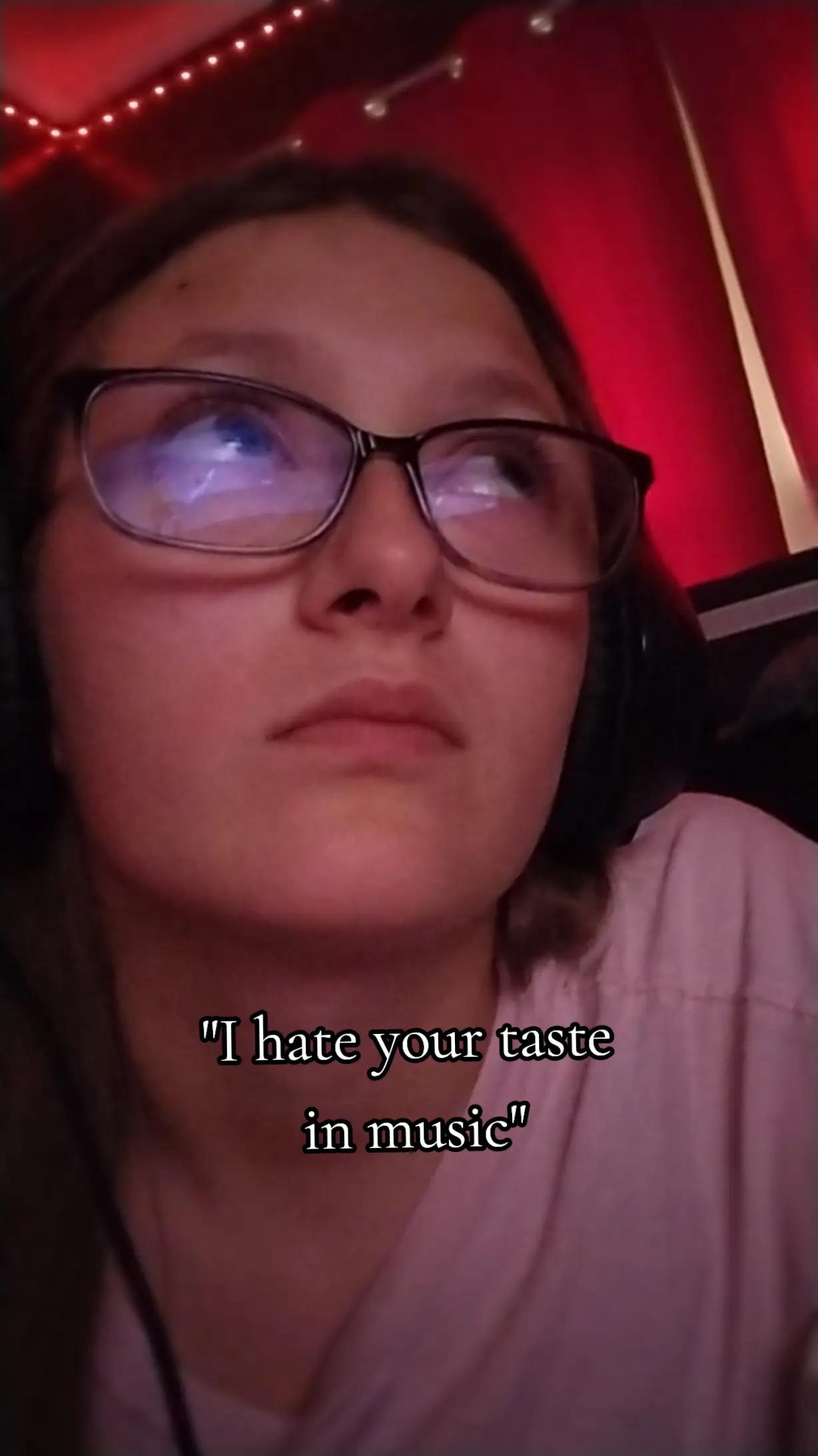 @𝕵𝖊𝖘𝖎𝖑𝖞𝖓
