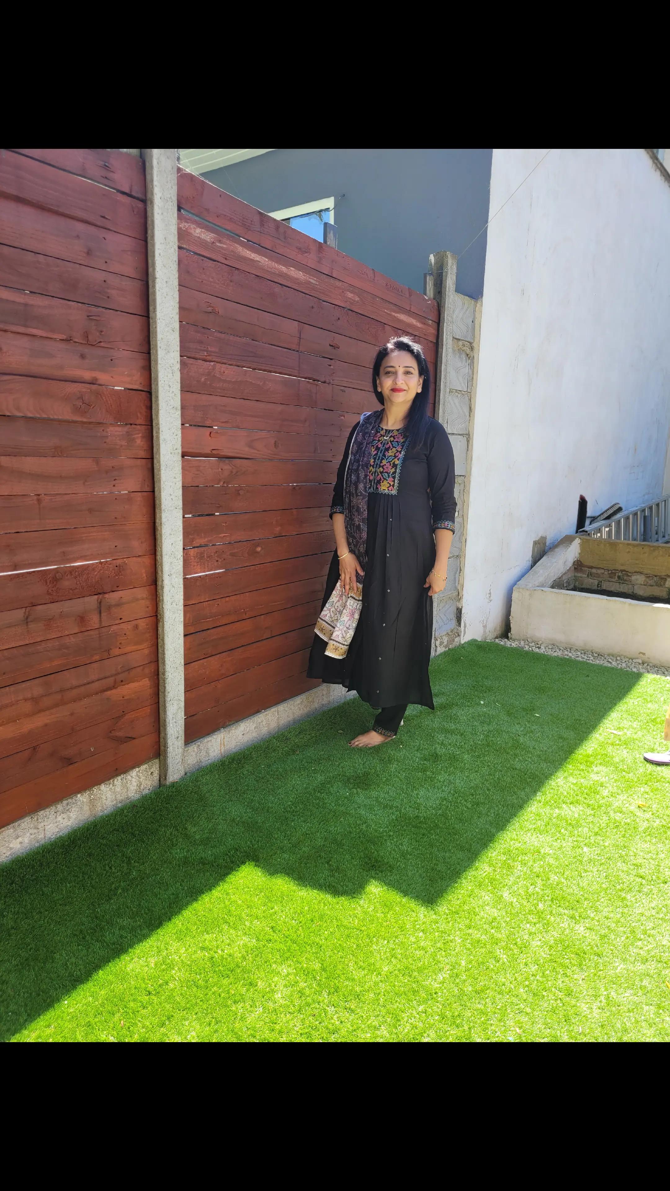 @💖Komal Patel🌹🌈🔥