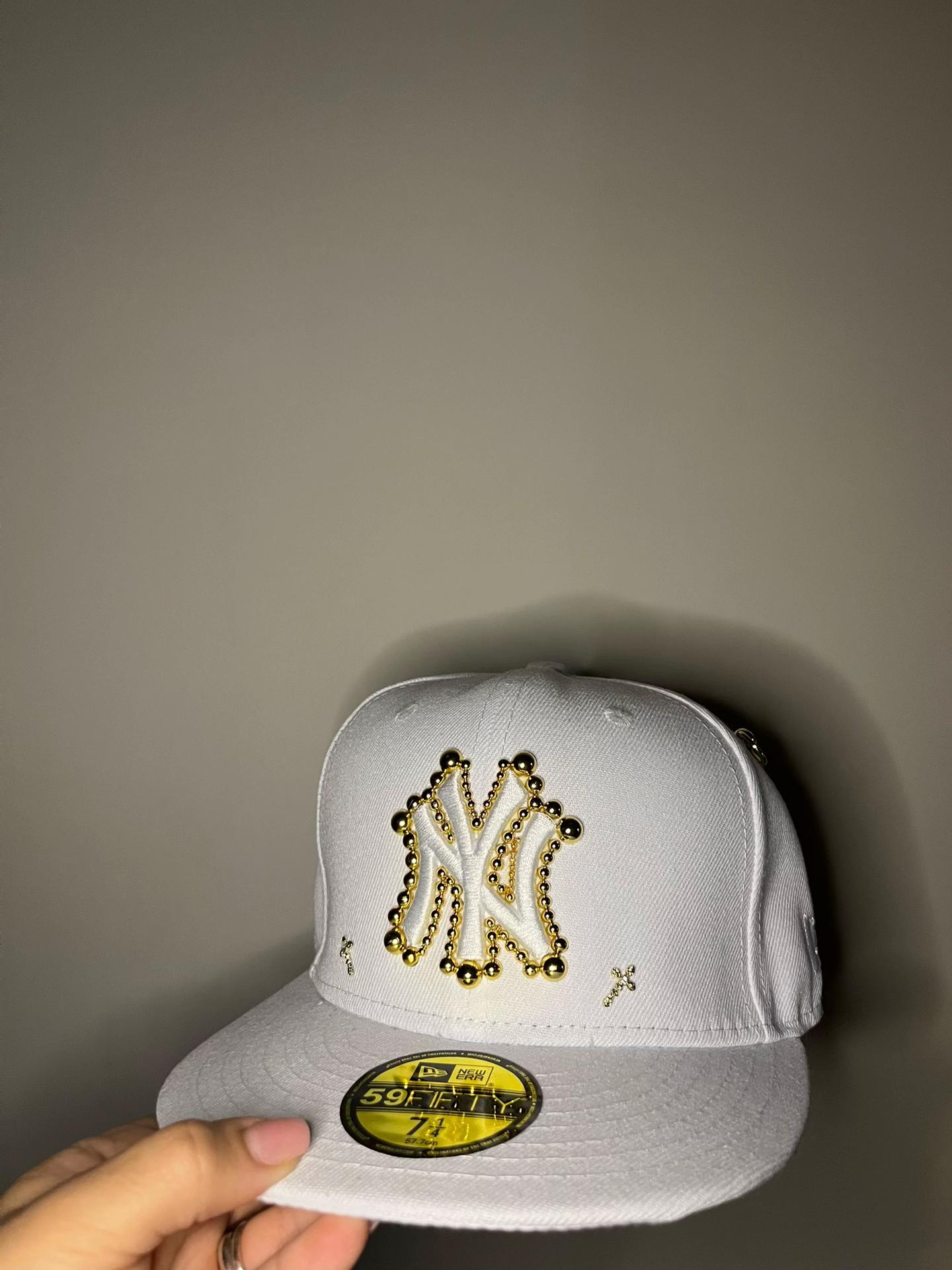 @mg_costumcap