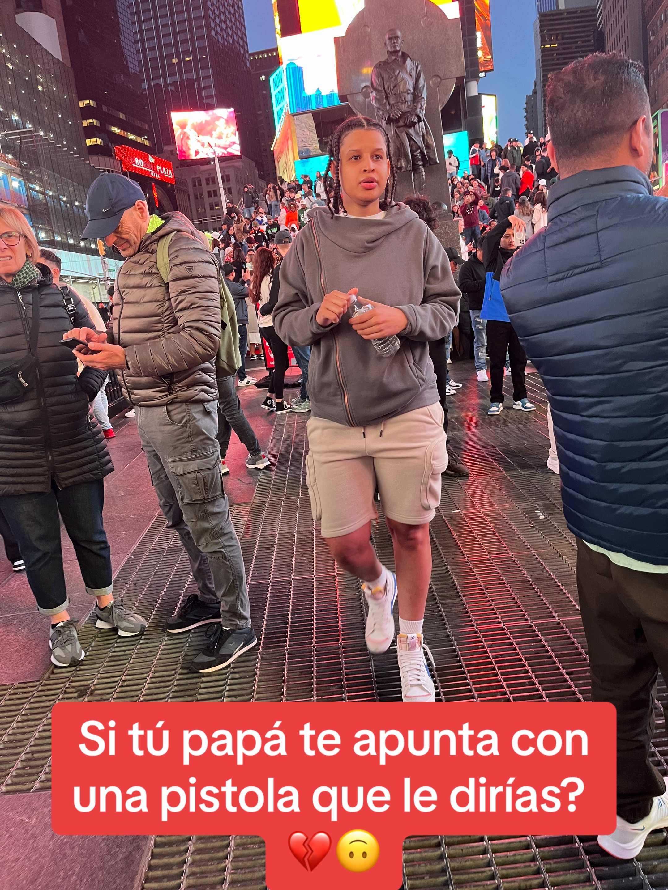 @️