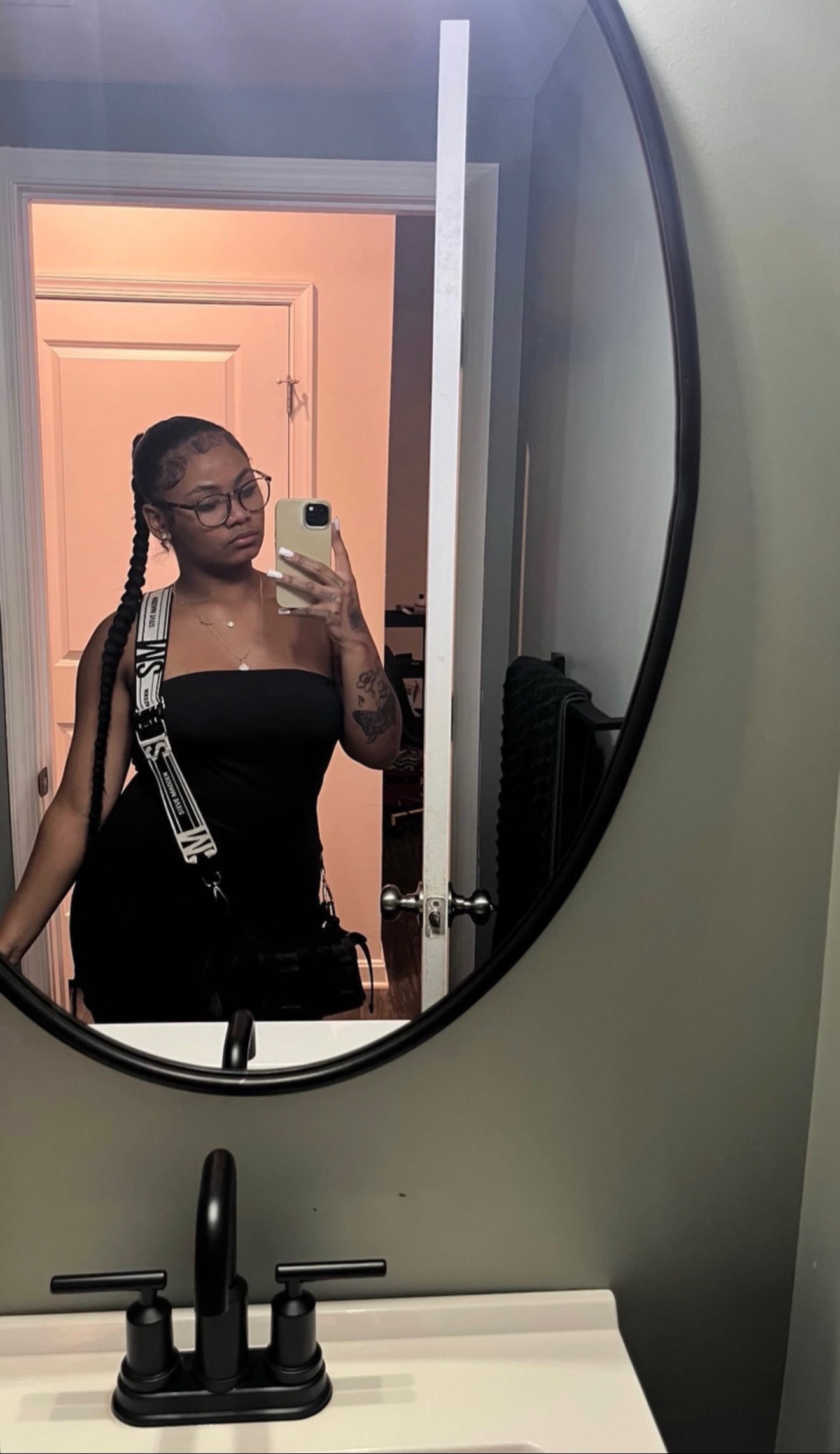 @ariyahcelis