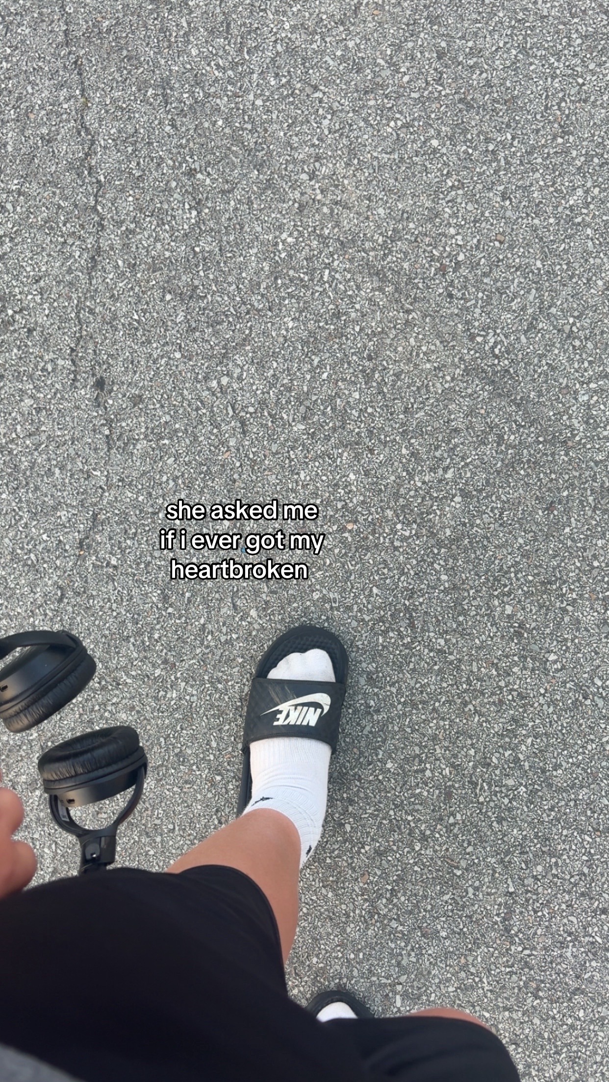 @100%