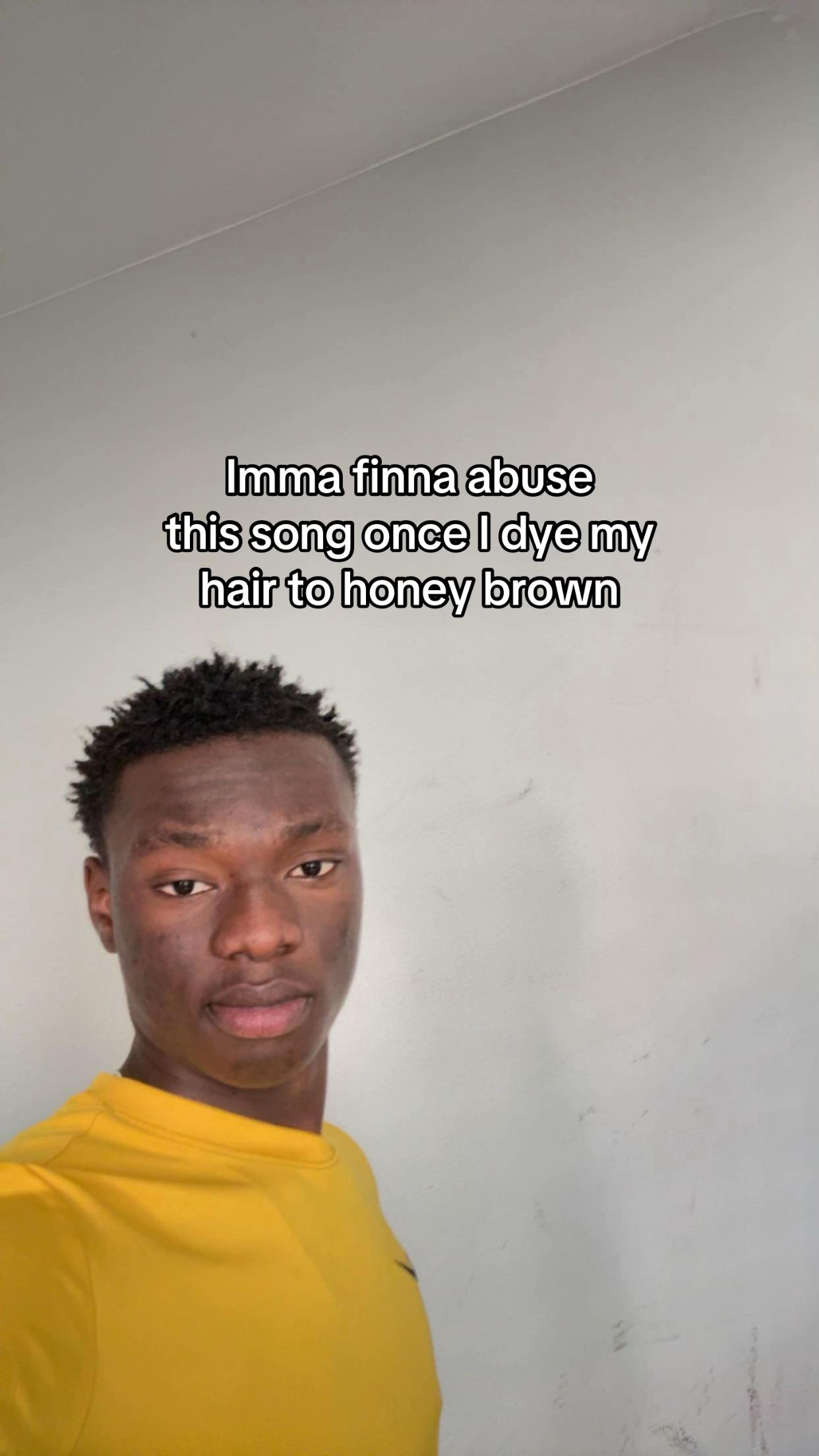 @⃟