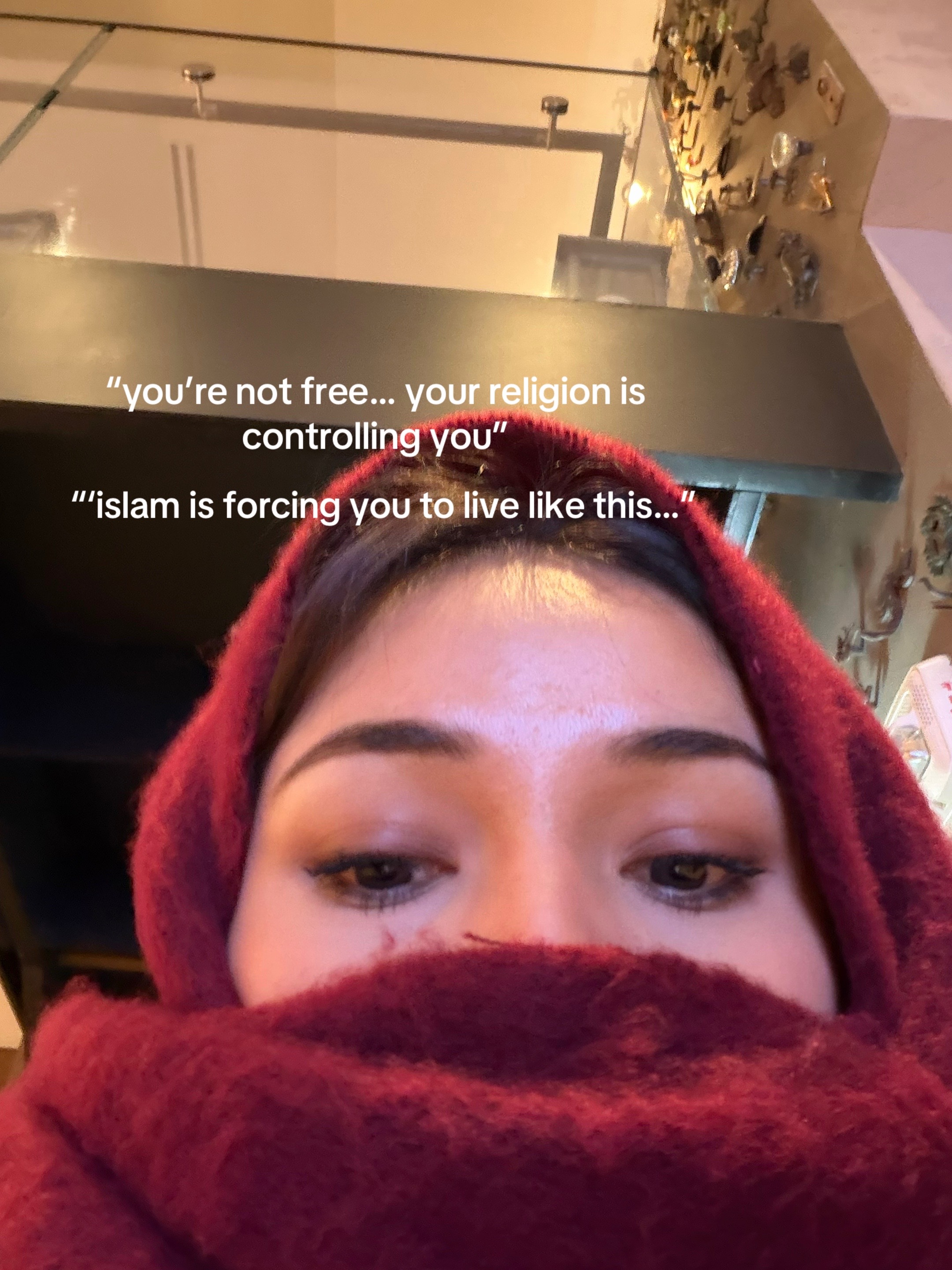 @elira