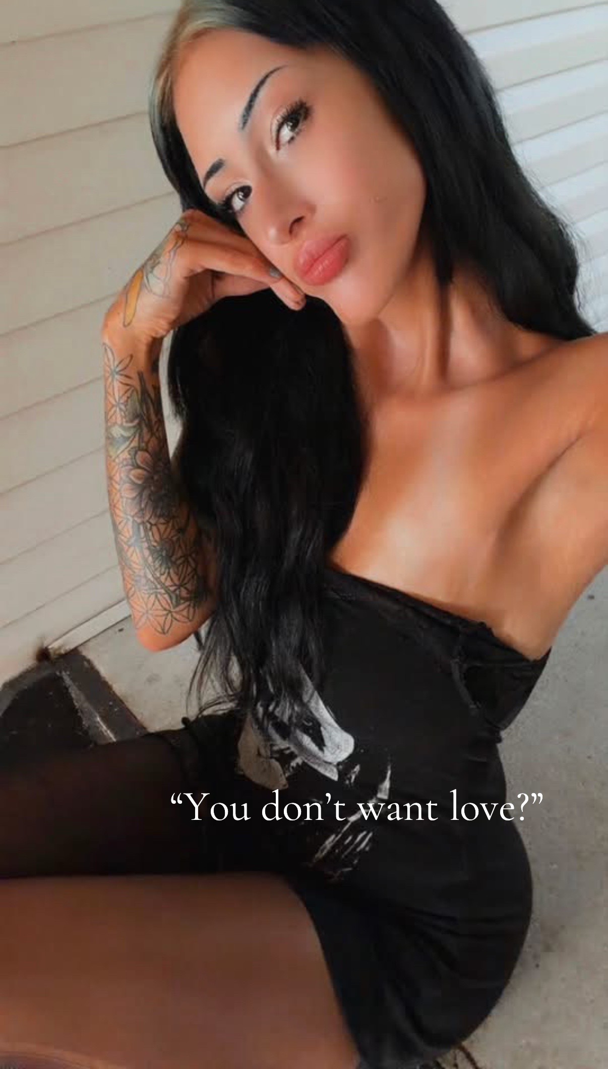 @𝔙𝔯𝔦 𝔐𝔞𝔯𝔦𝔢 🖤🕸️