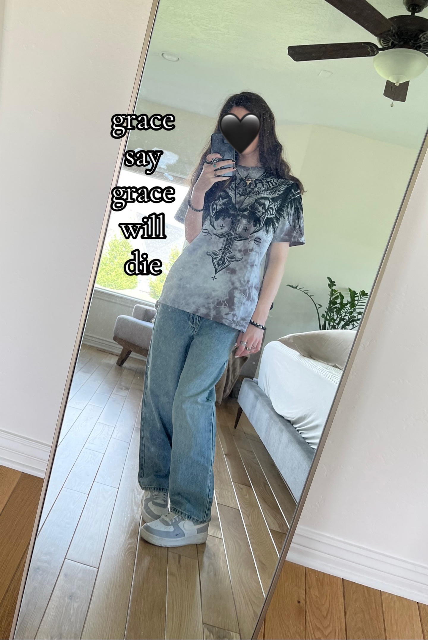 @🎶 𝓡𝓪𝓿𝓮𝓷🥀