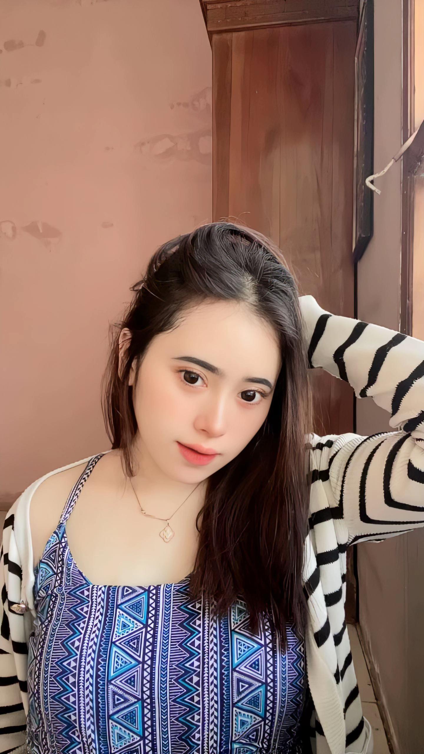 @Farahay